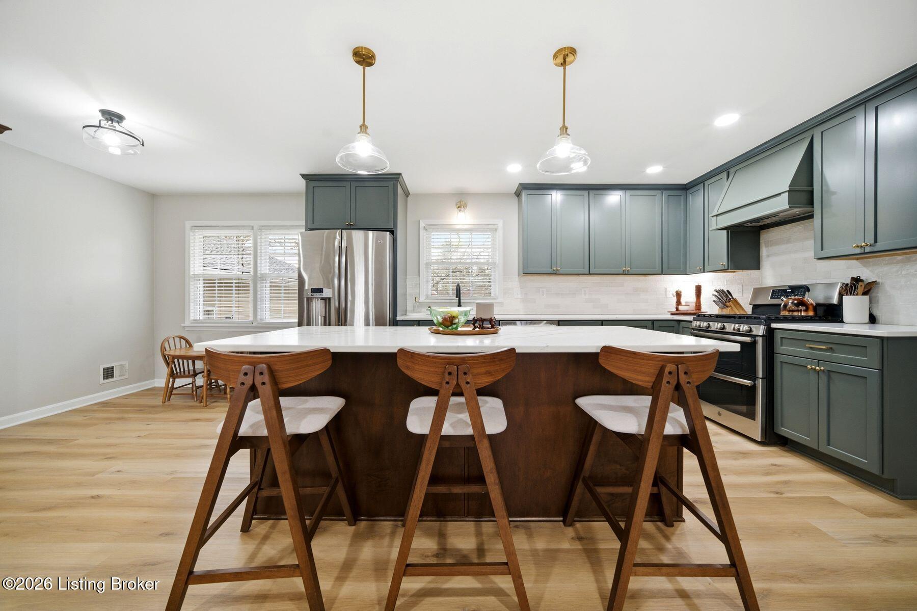 11102 Berwick Pl