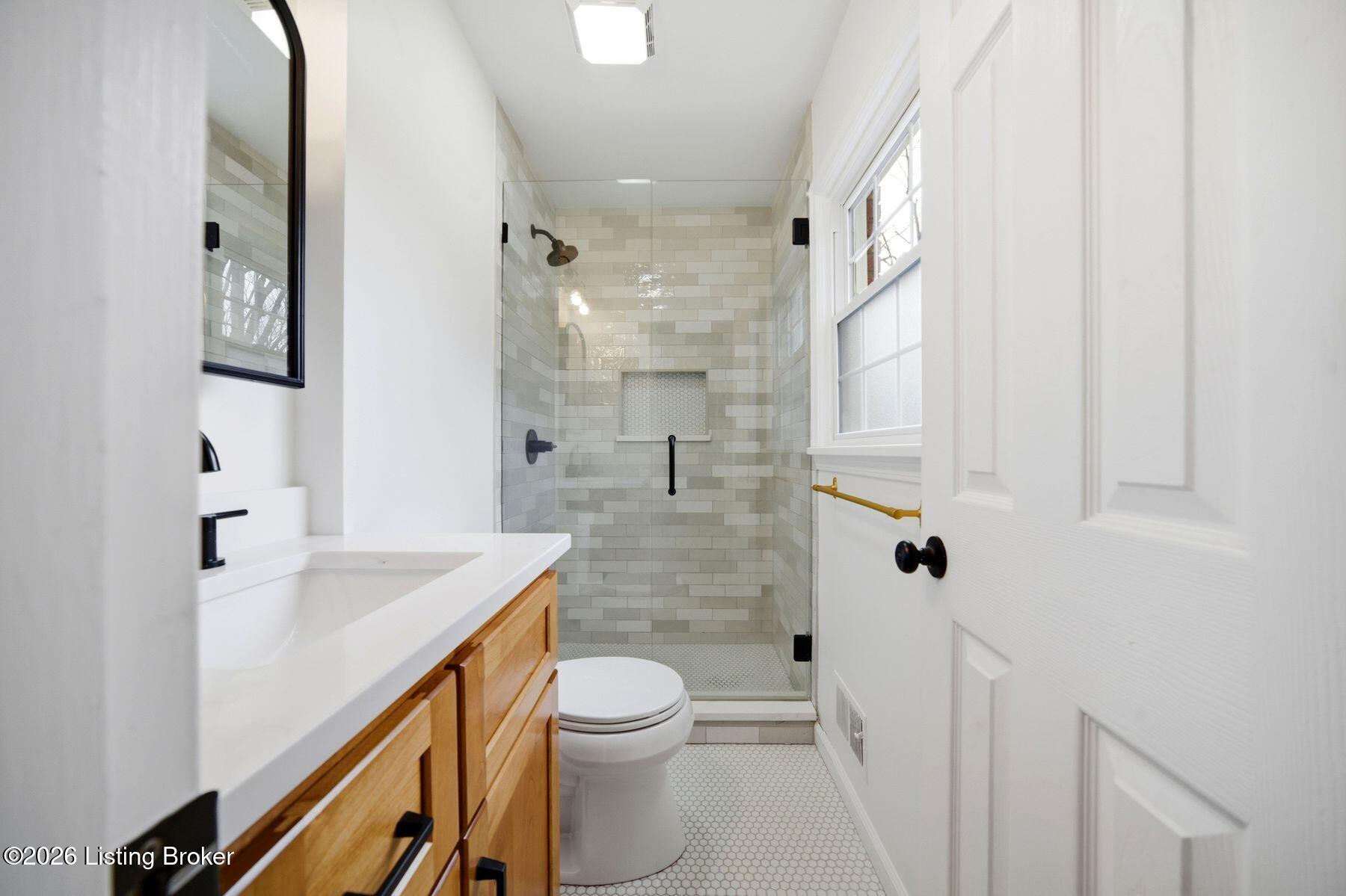 11102 Berwick Pl