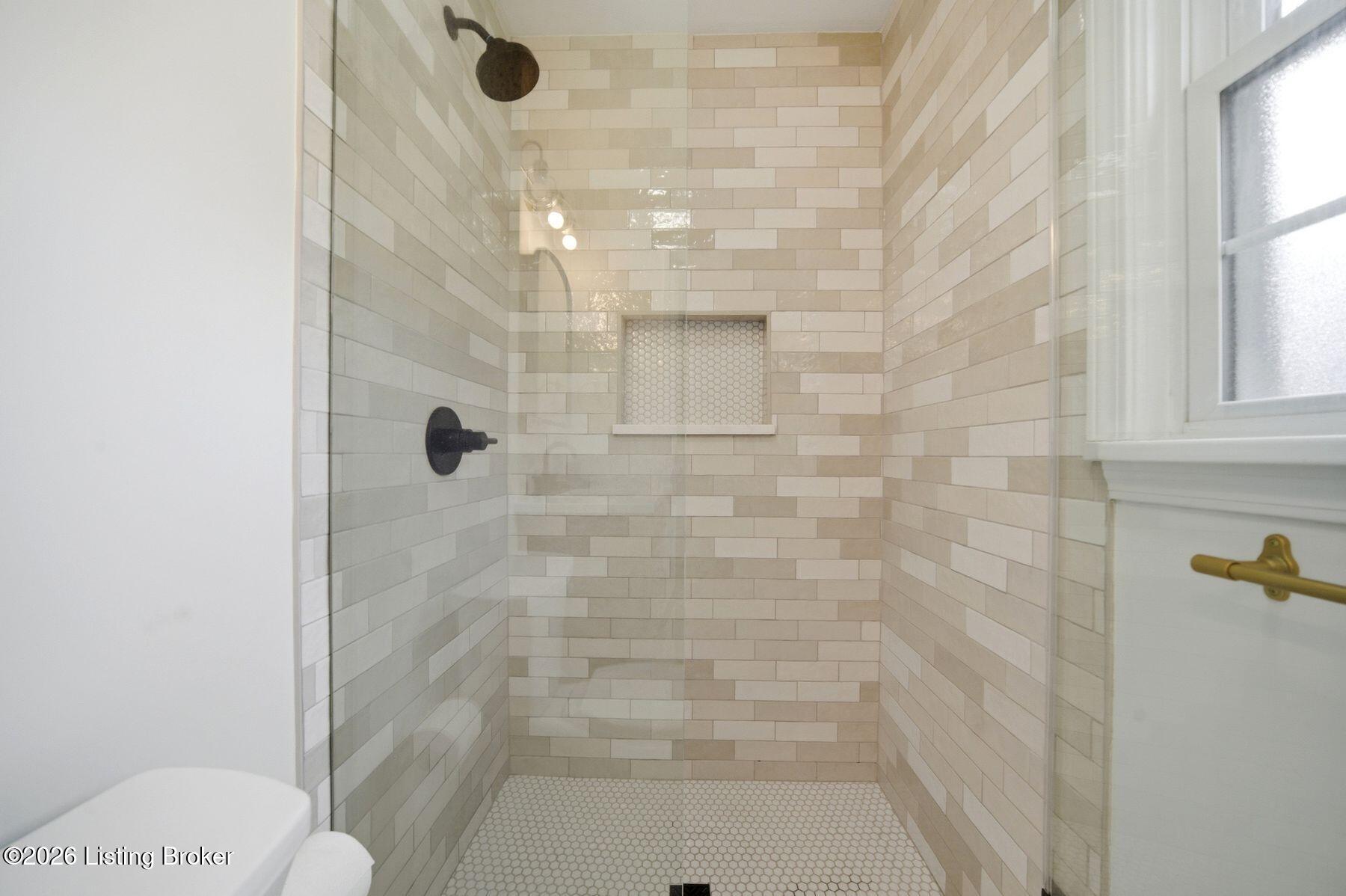11102 Berwick Pl
