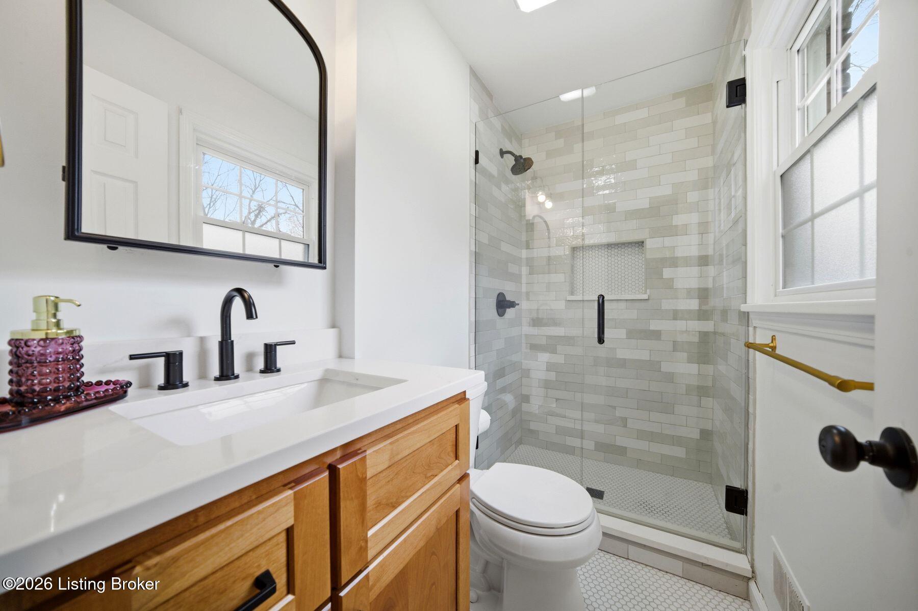 11102 Berwick Pl