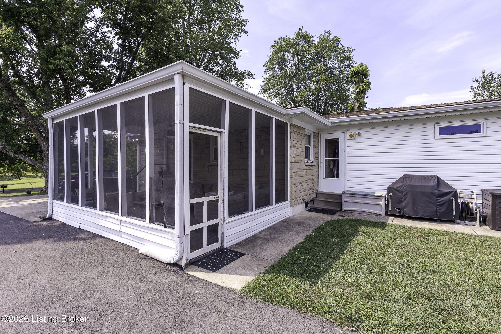 10703 Cedar Creek Rd
