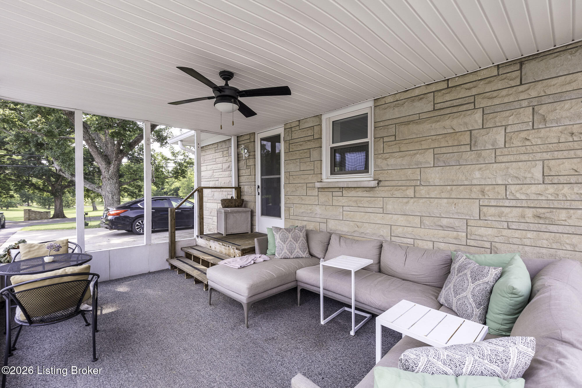10703 Cedar Creek Rd