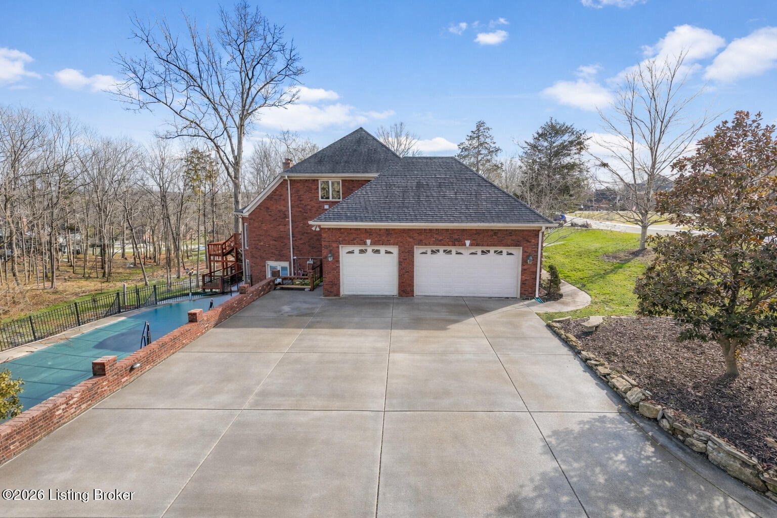 17002 Ash Hill Dr