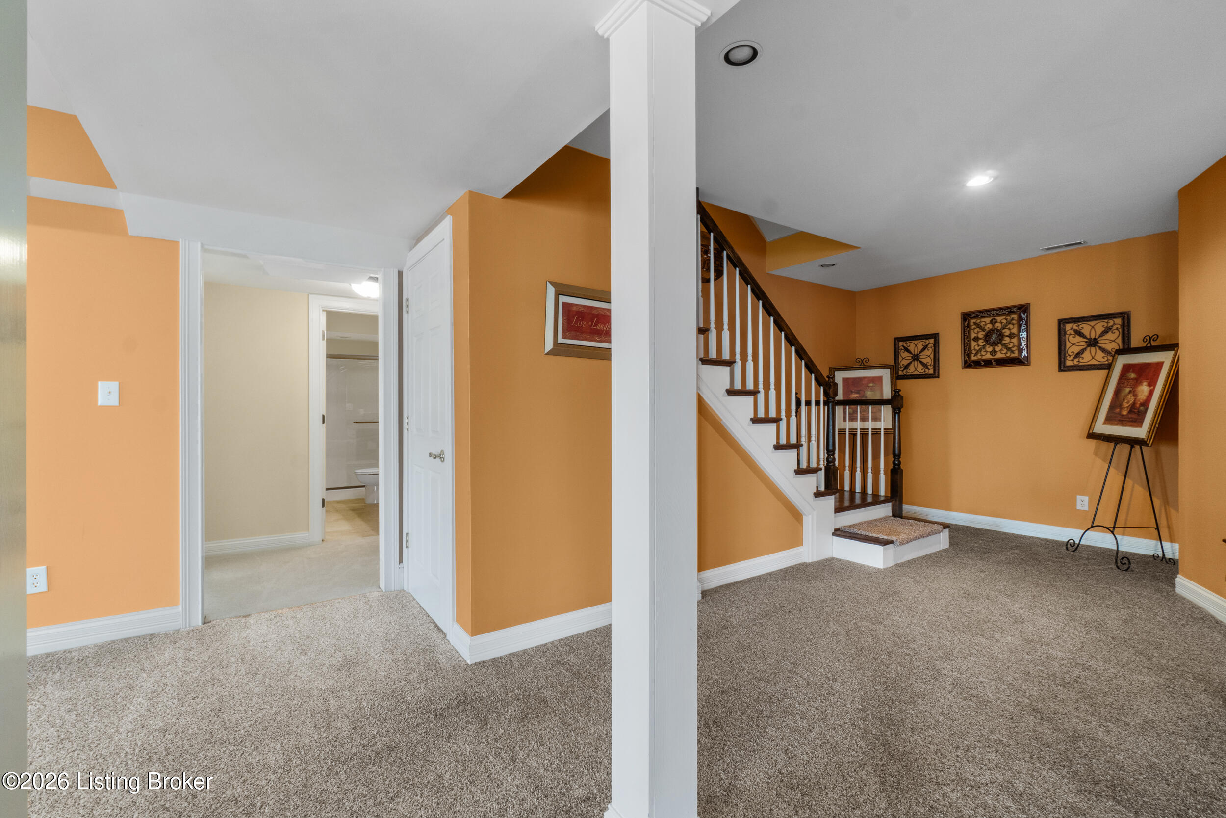 17002 Ash Hill Dr