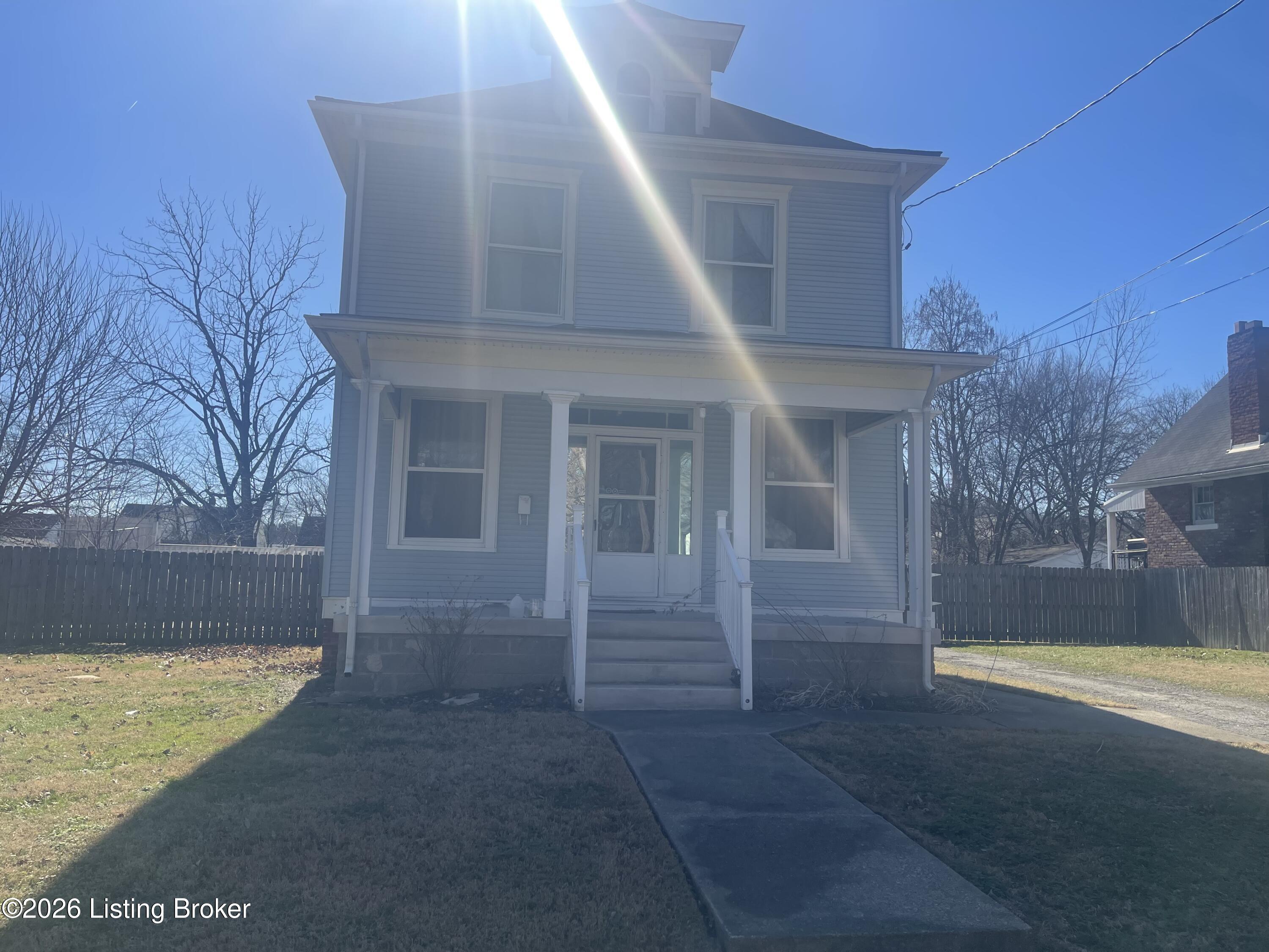 1204 Walter Ave