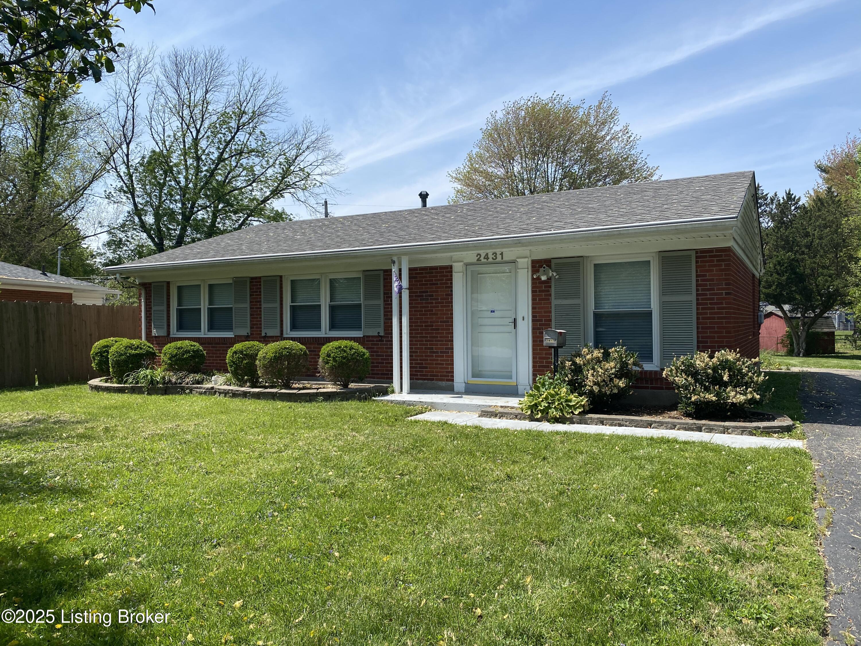 2431 Proctor Knott Dr