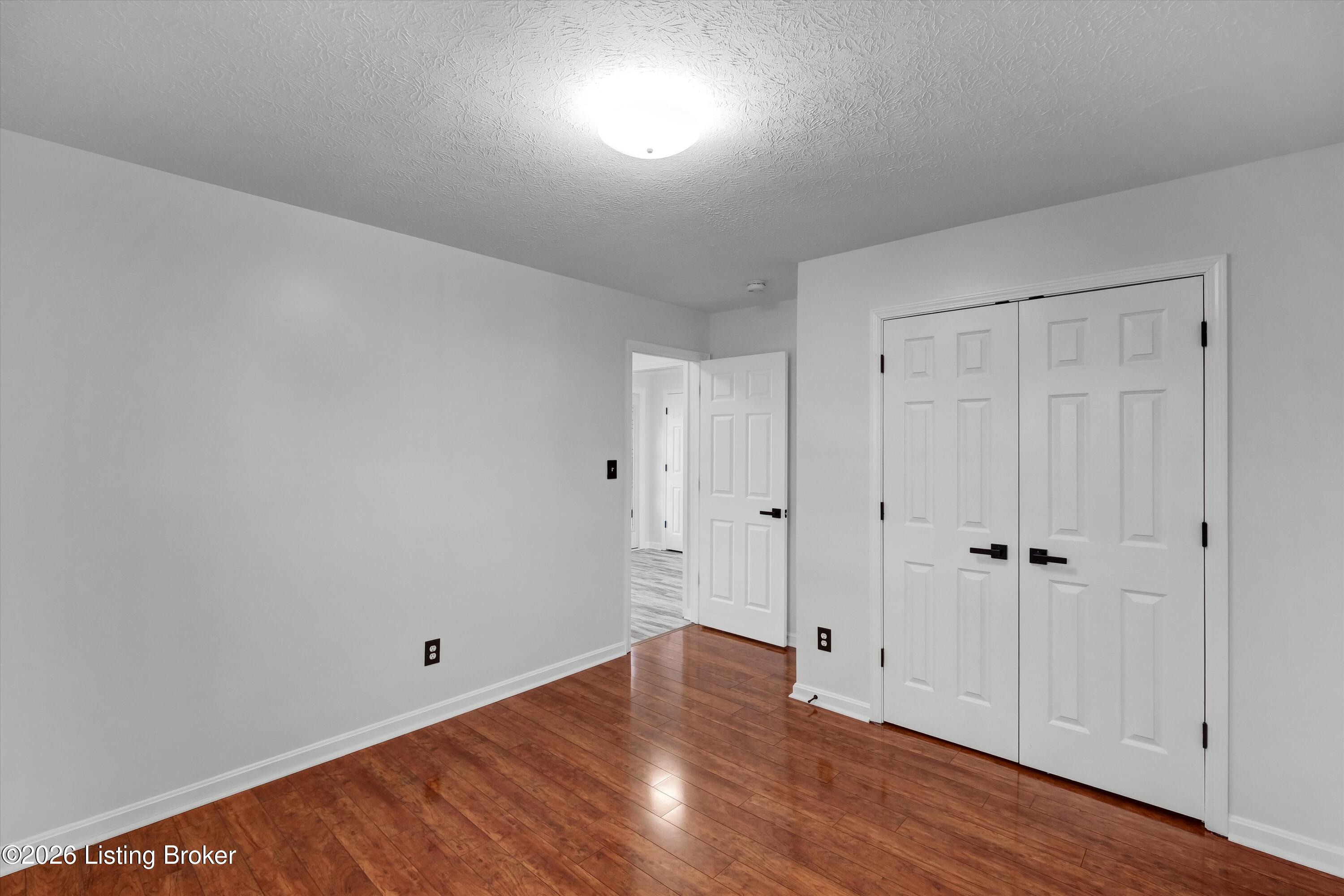 3812 Stone River Ct
