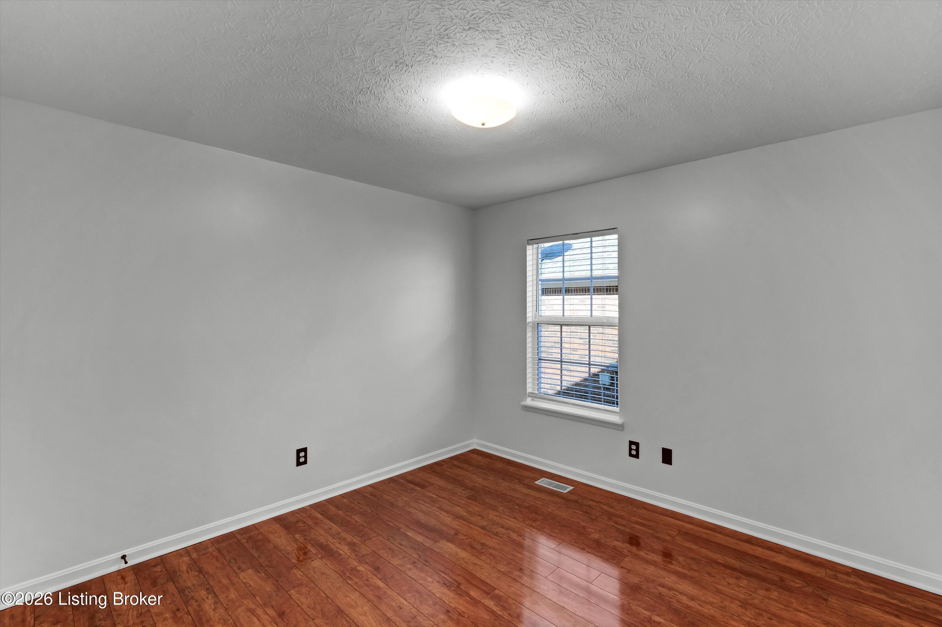 3812 Stone River Ct