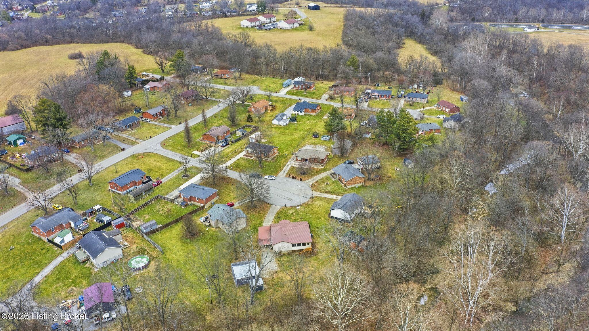 1052 New Castle Ct