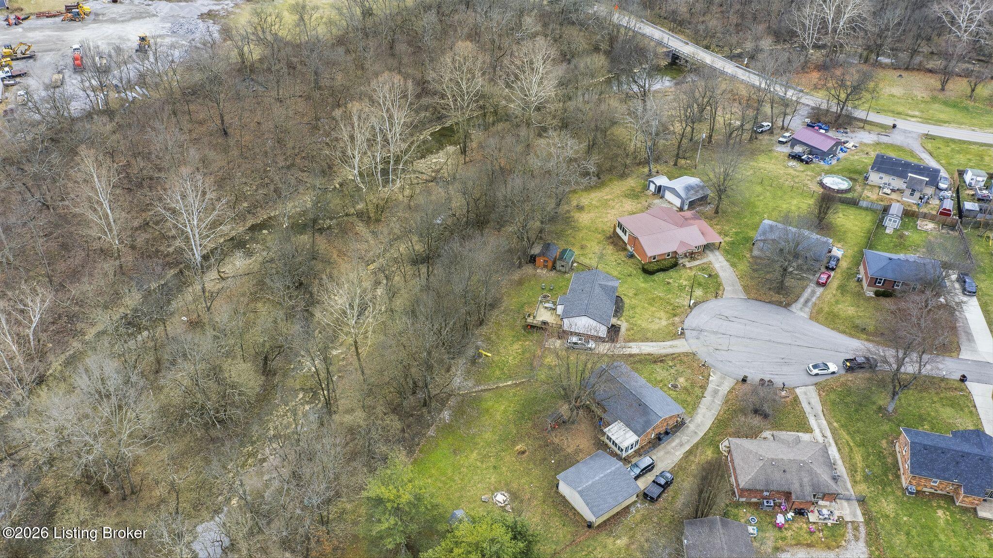 1052 New Castle Ct