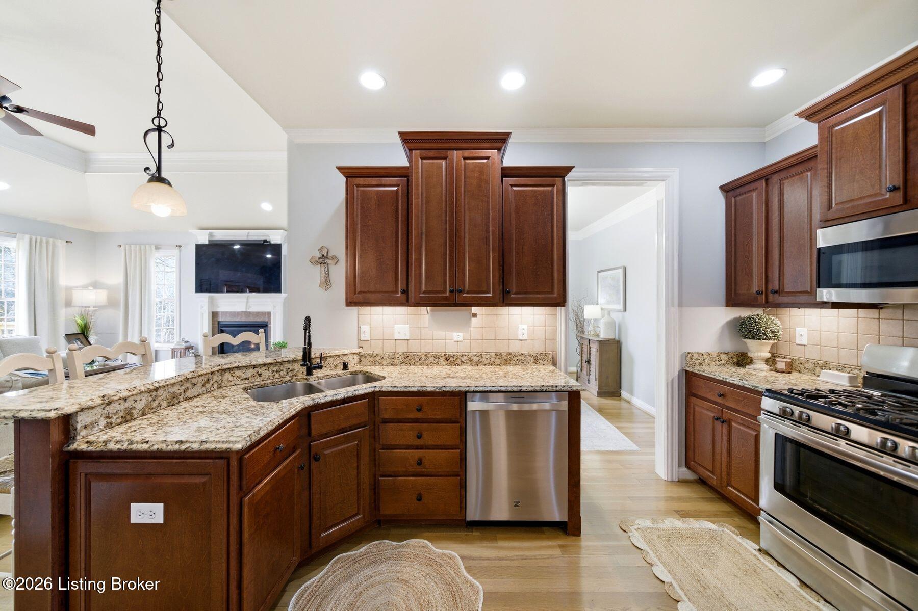 11116 Radleigh Ln