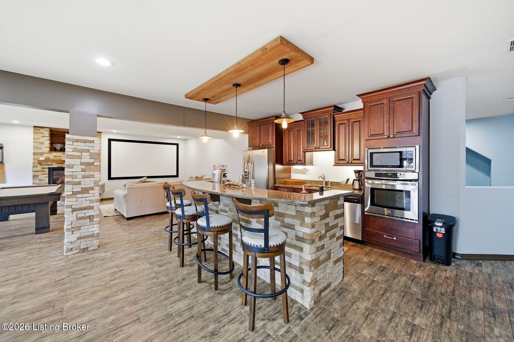 11116 Radleigh Ln