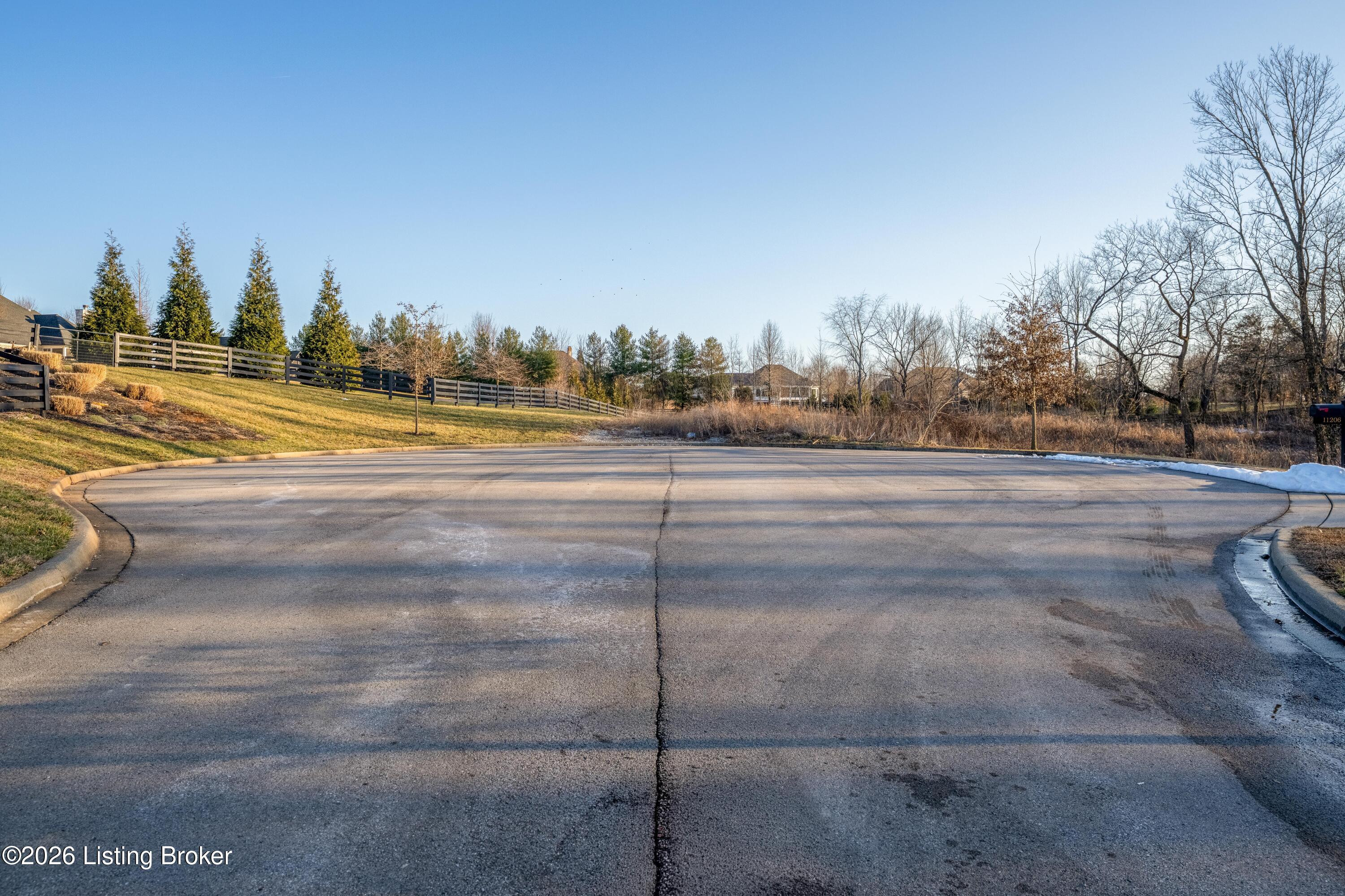 11207 Saddle Ridge Ct