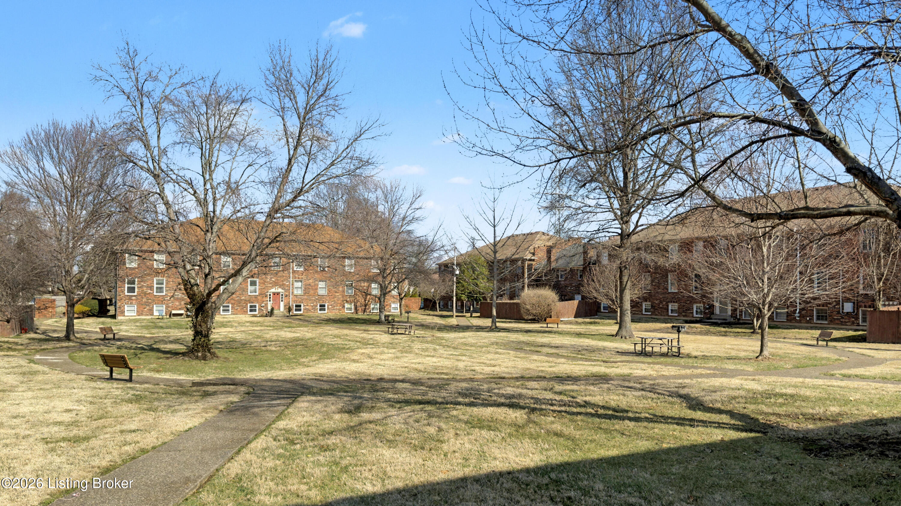 8126 Lake Terrace G4
