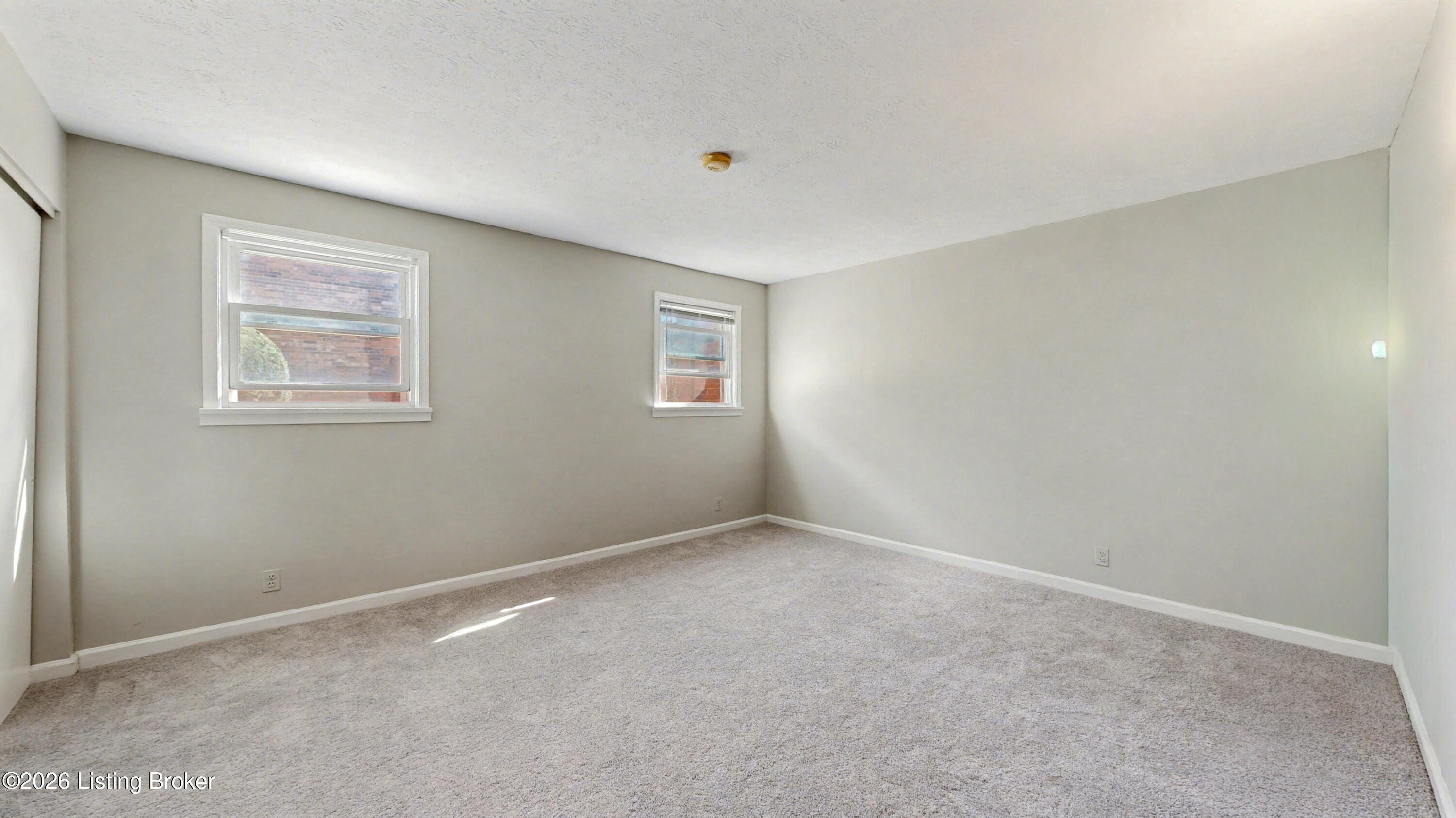 8126 Lake Terrace G4