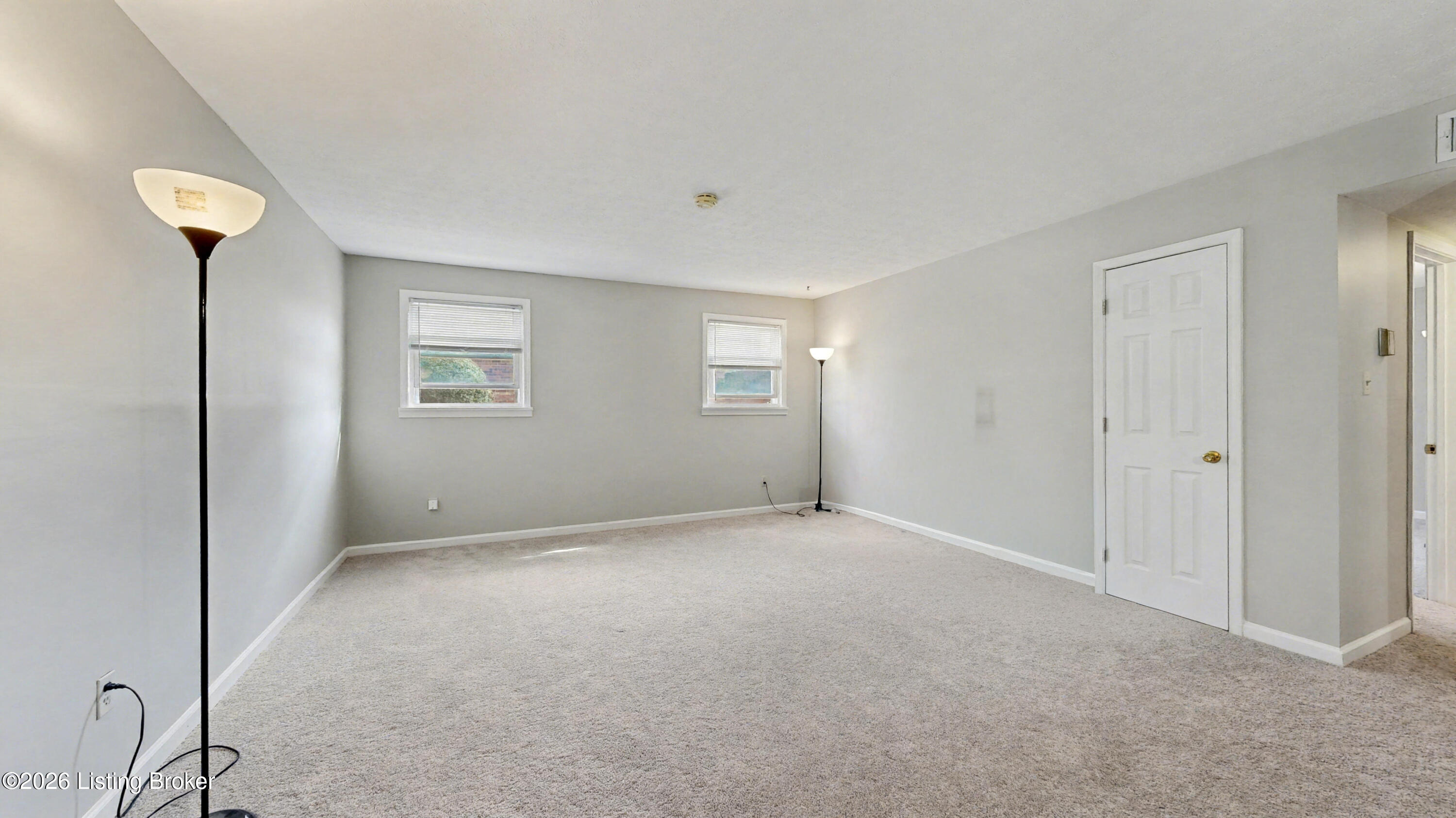 8126 Lake Terrace G4