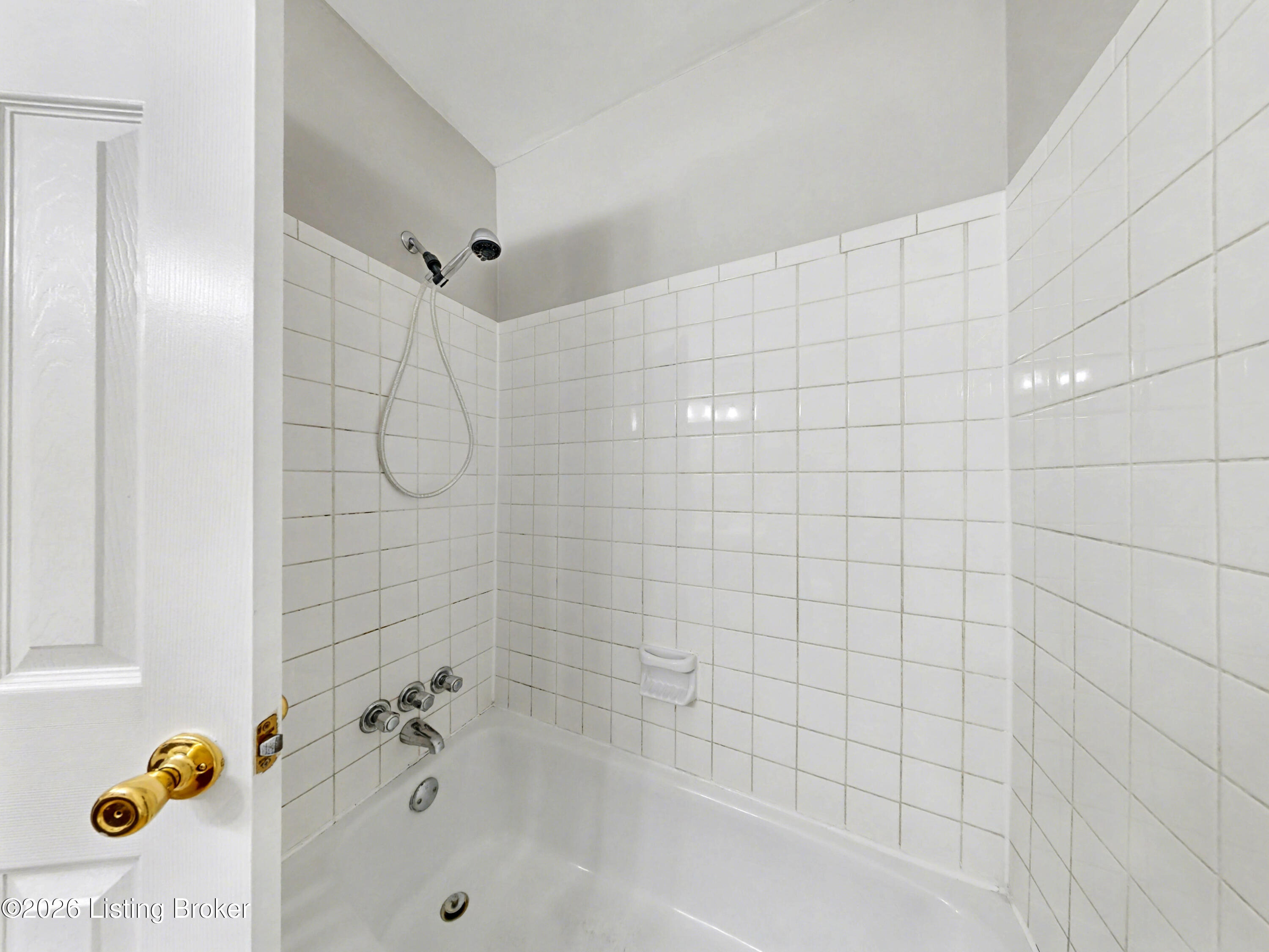 8126 Lake Terrace G4