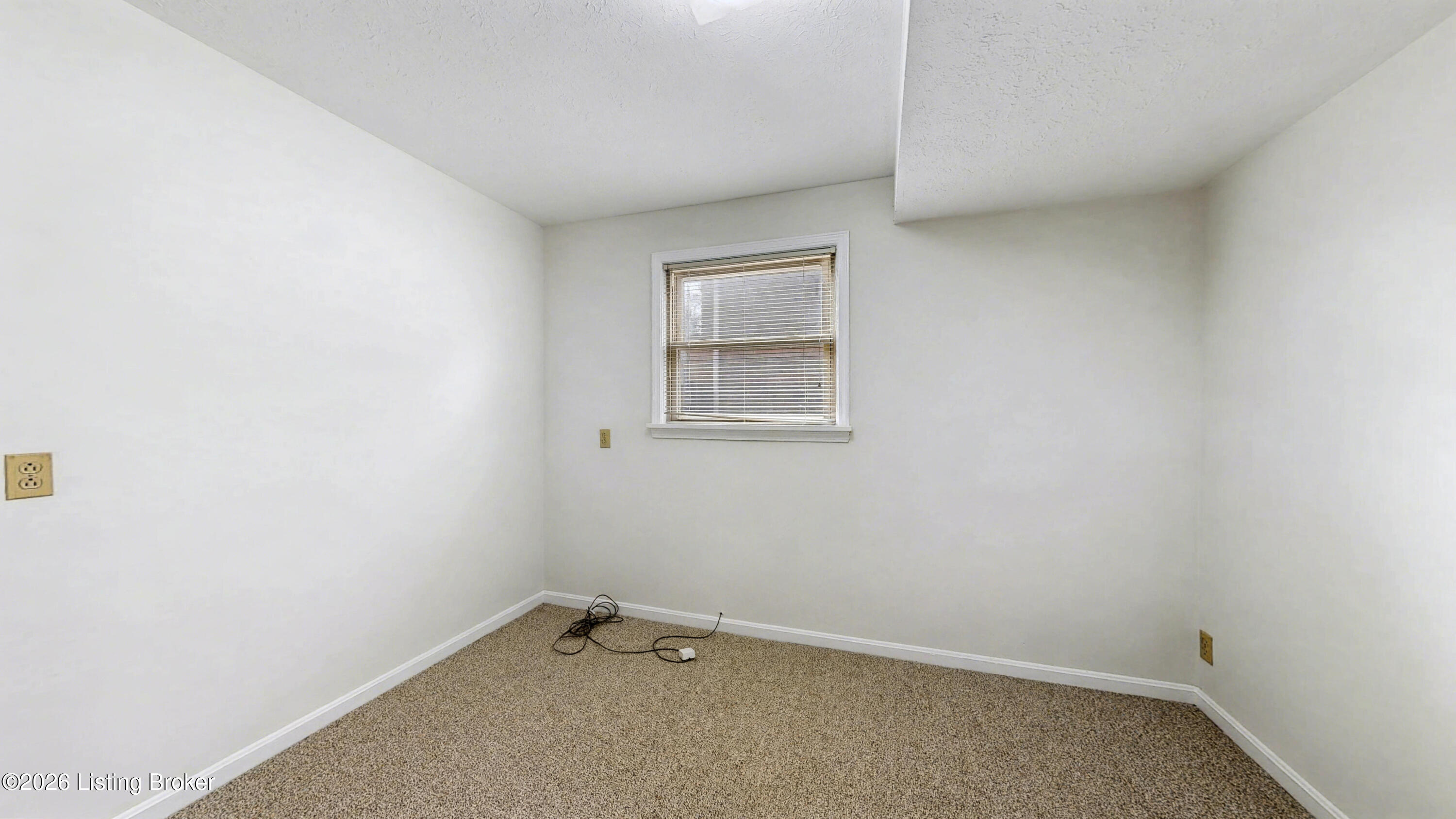 9812 Boxford Ct