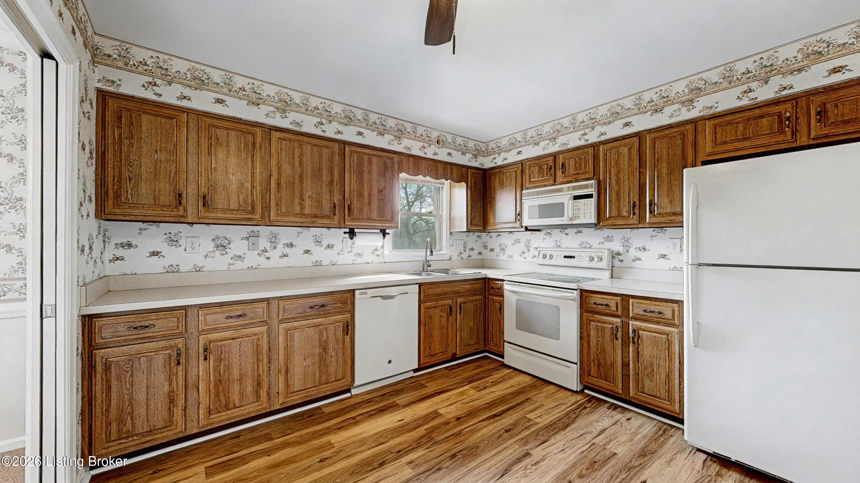 9812 Boxford Ct