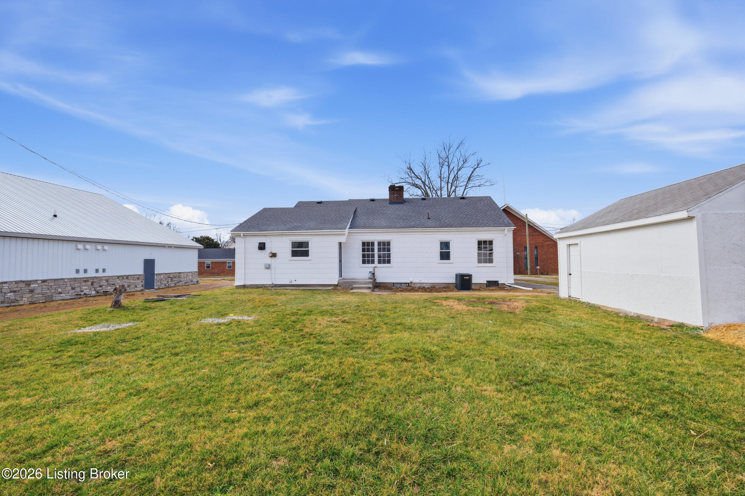 2750 Hillspring Rd