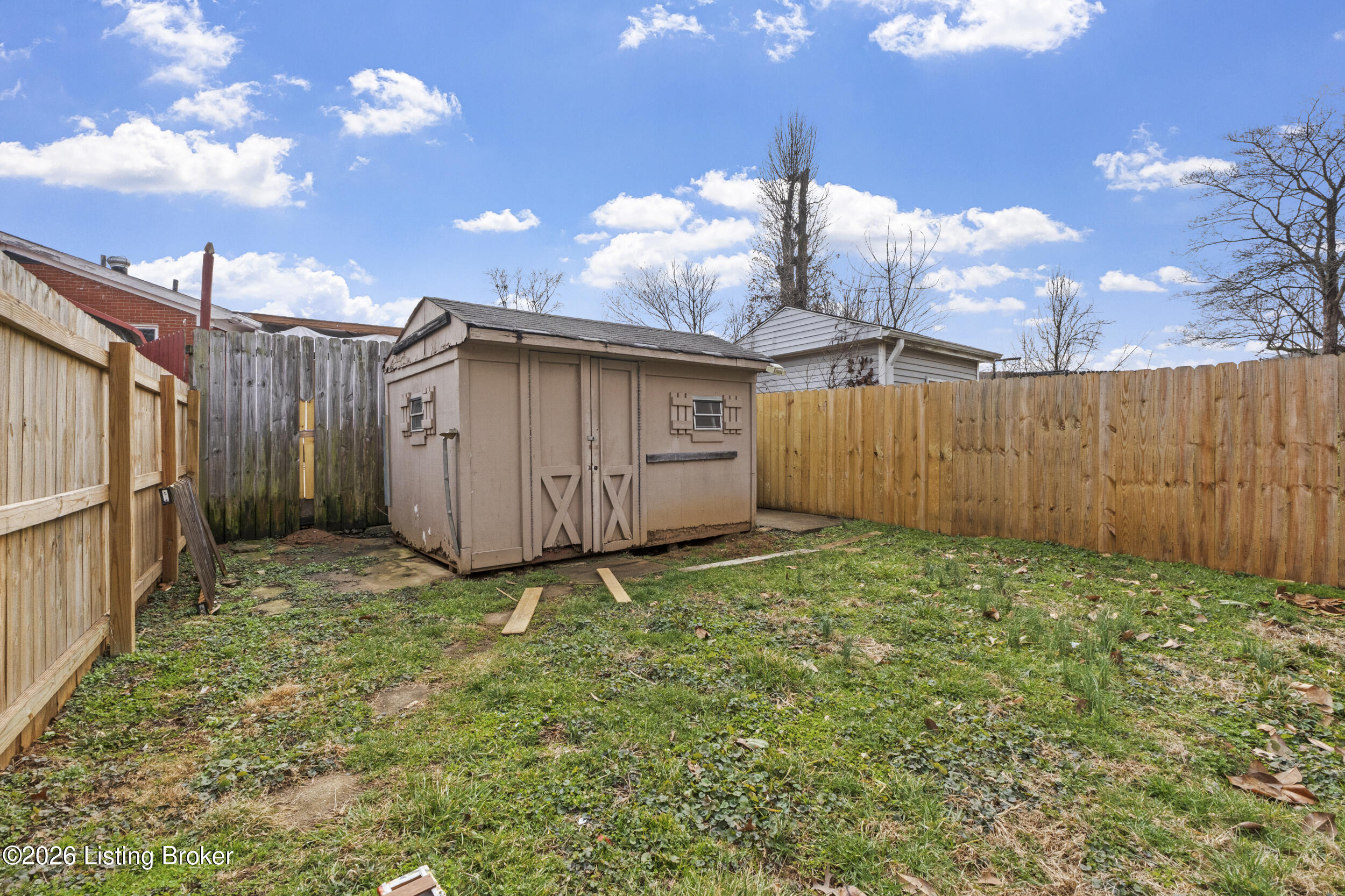 6908 Rock Hollow Dr