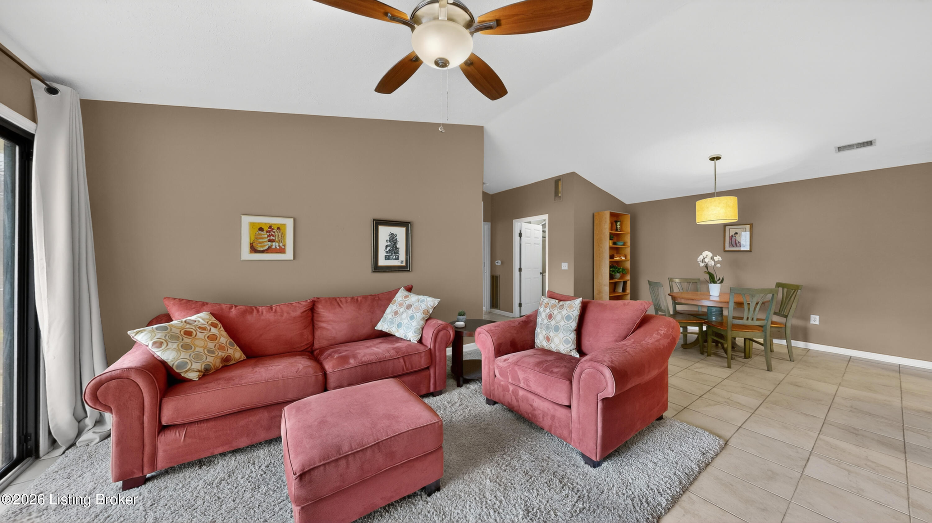401 Creason Ct 208