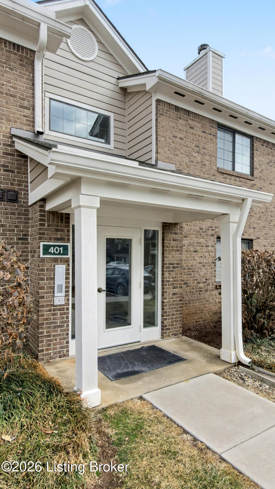 401 Creason Ct 208