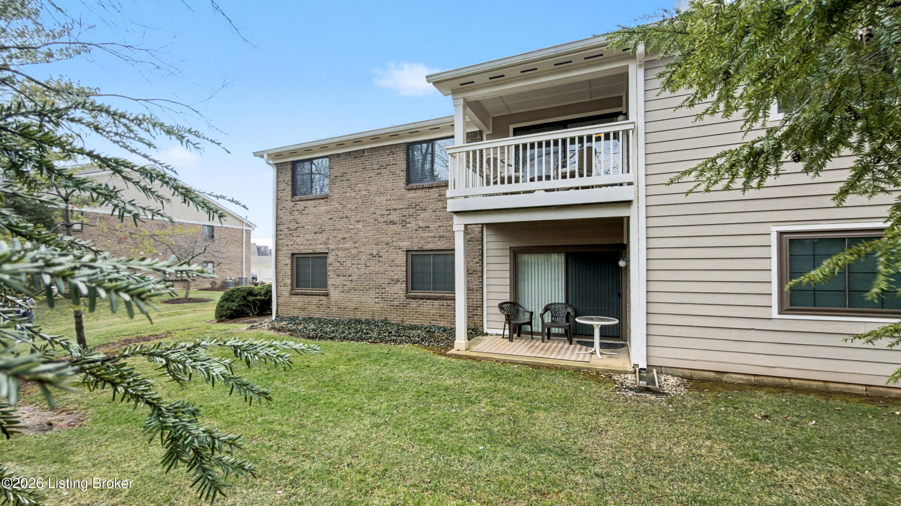 401 Creason Ct 208