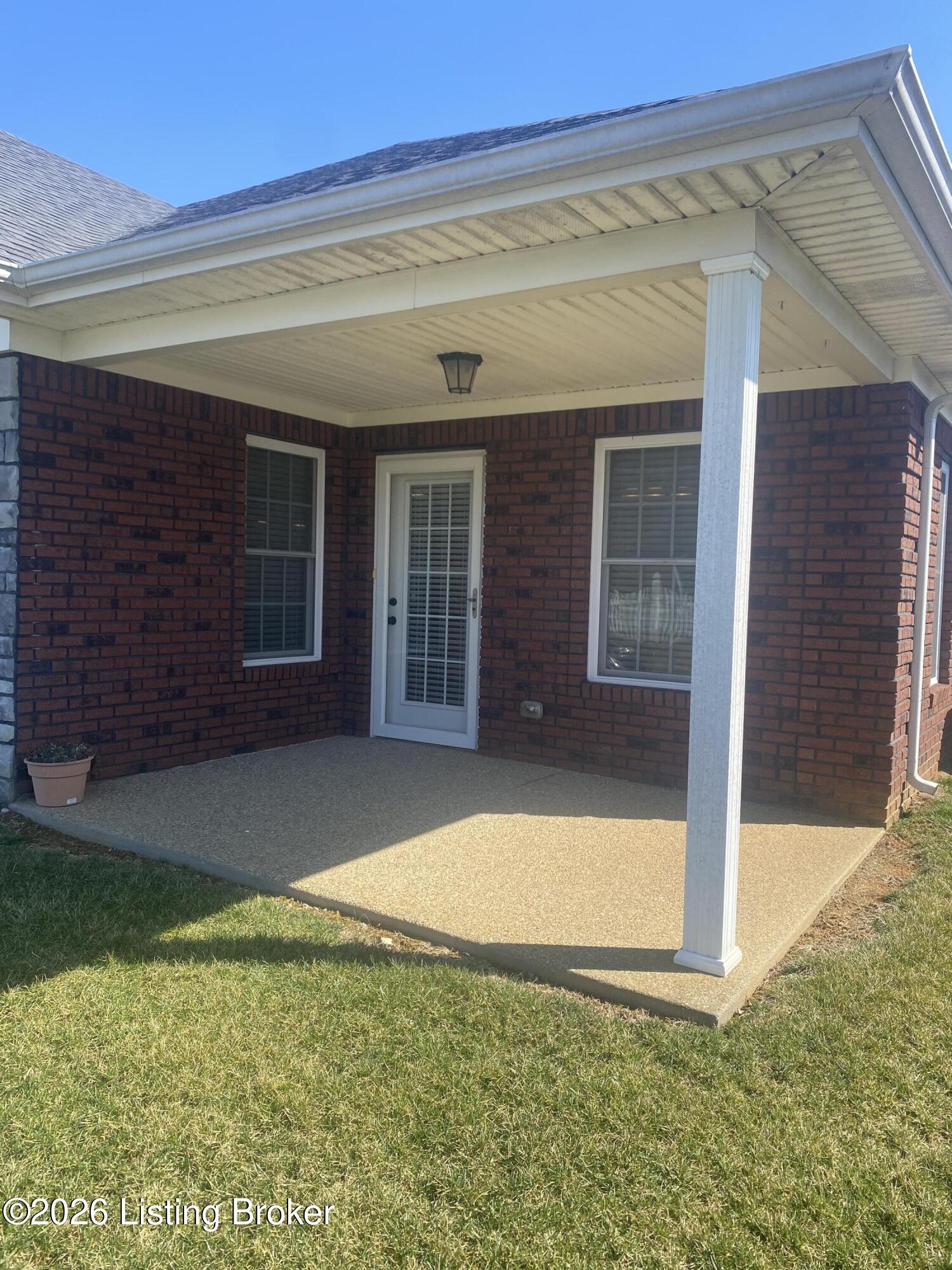 283 Adrian Ave