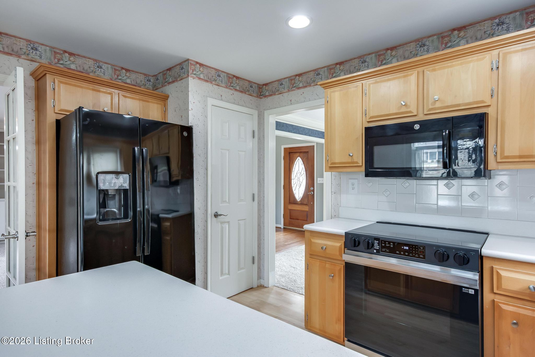 8016 Cedar Glen Ln