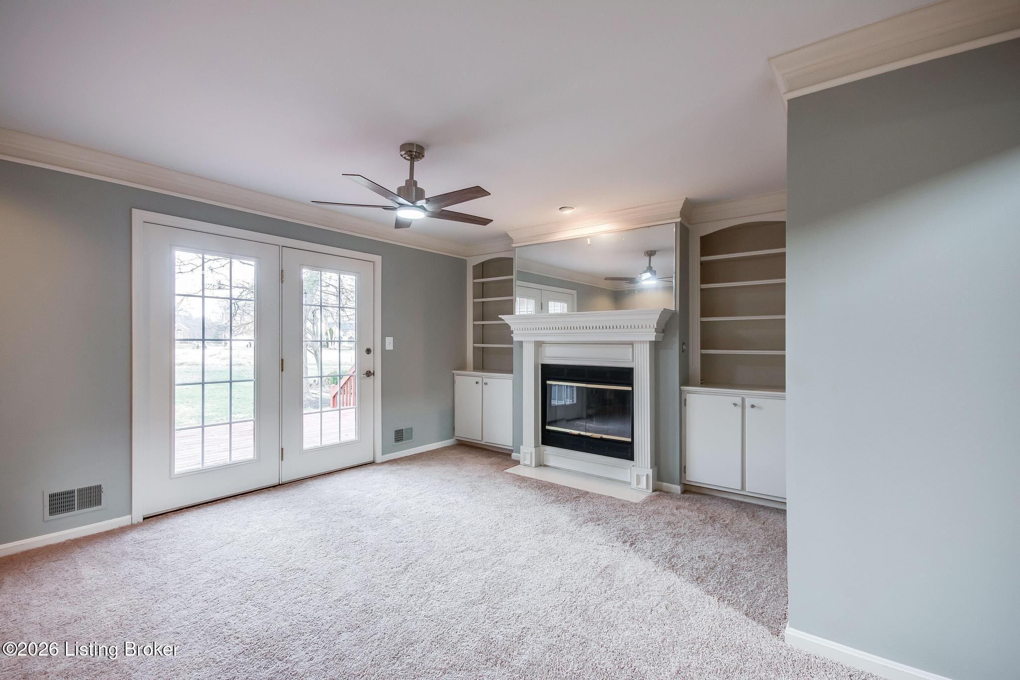 8016 Cedar Glen Ln