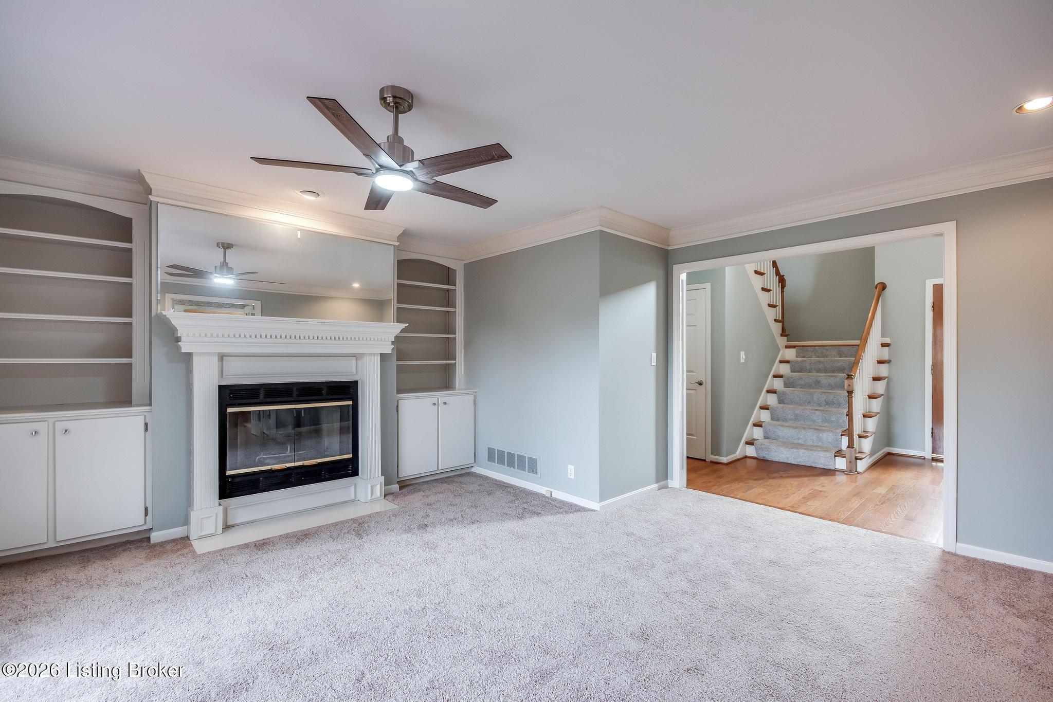 8016 Cedar Glen Ln