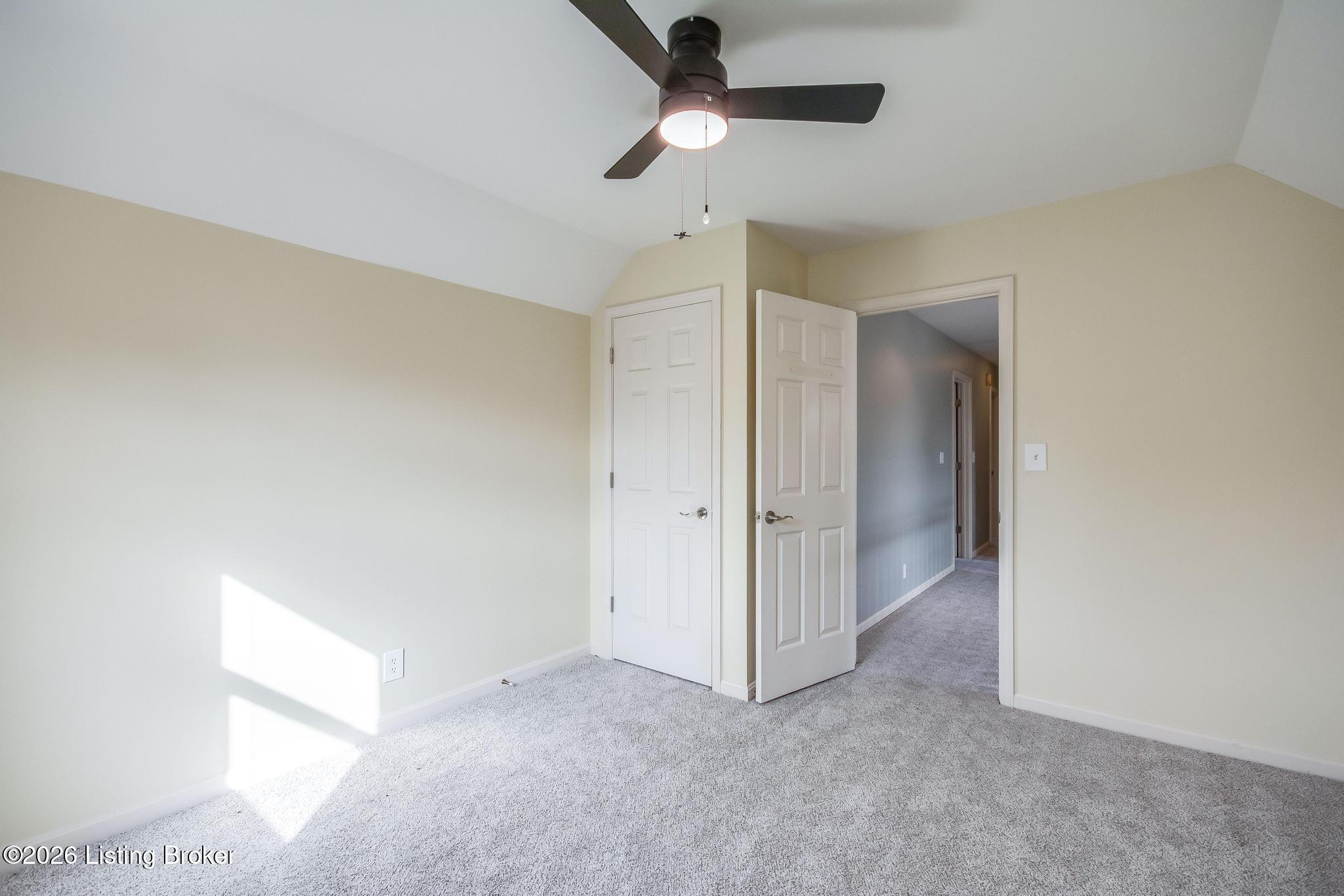 8016 Cedar Glen Ln