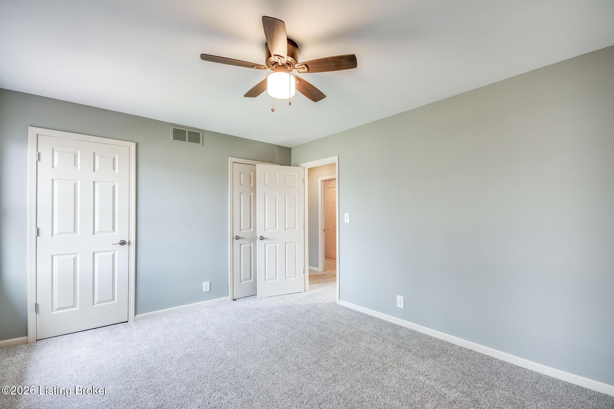 8016 Cedar Glen Ln
