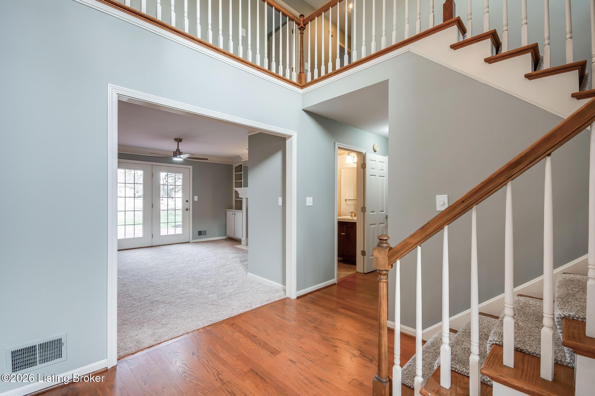 8016 Cedar Glen Ln