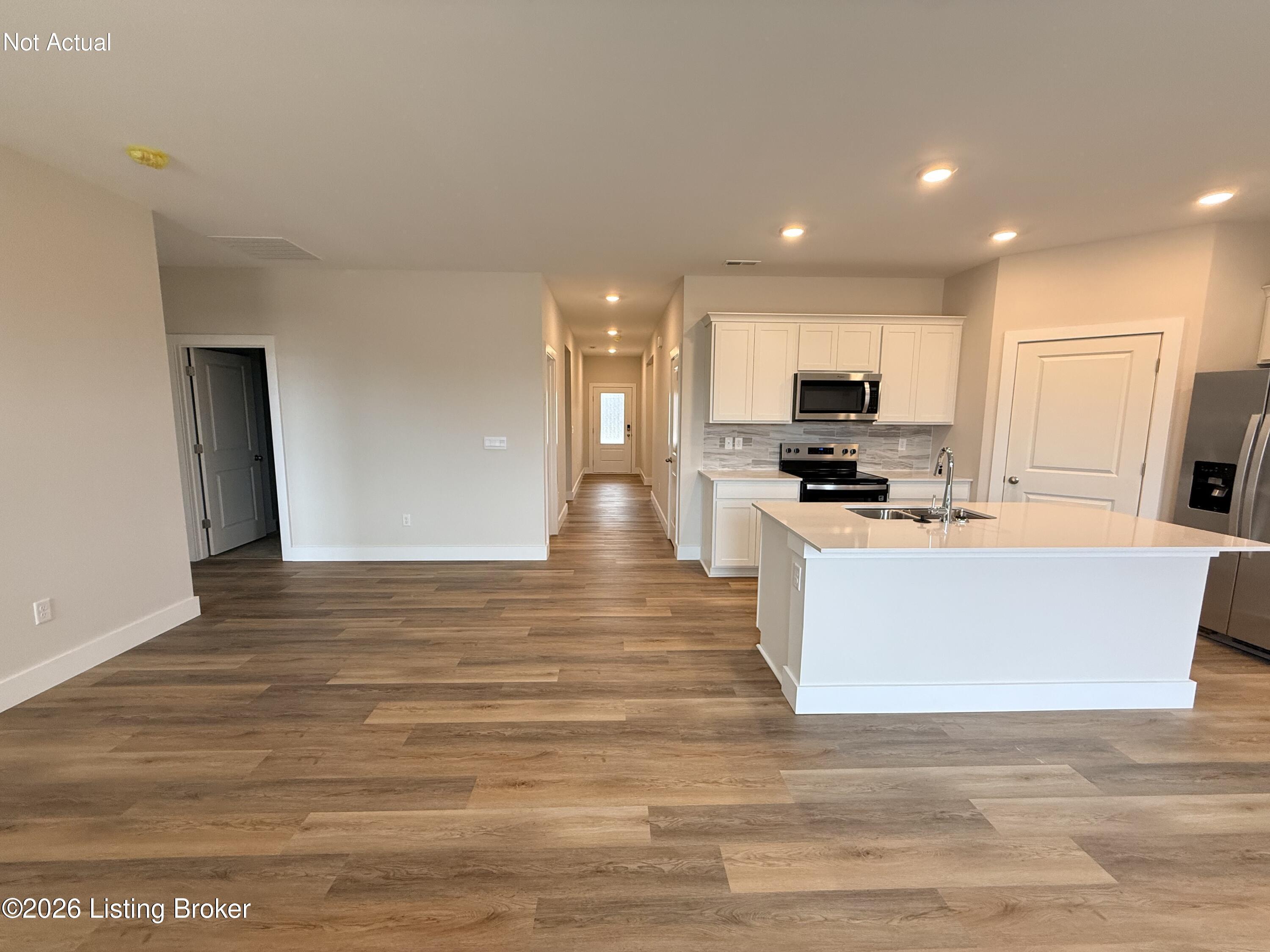 8103 Cedar Meadows Ln