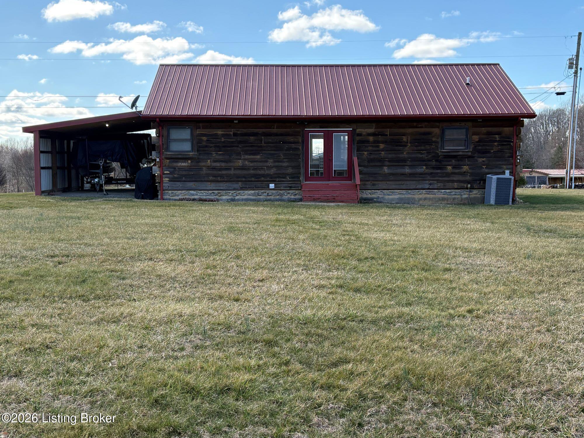 180 Tulip Ln