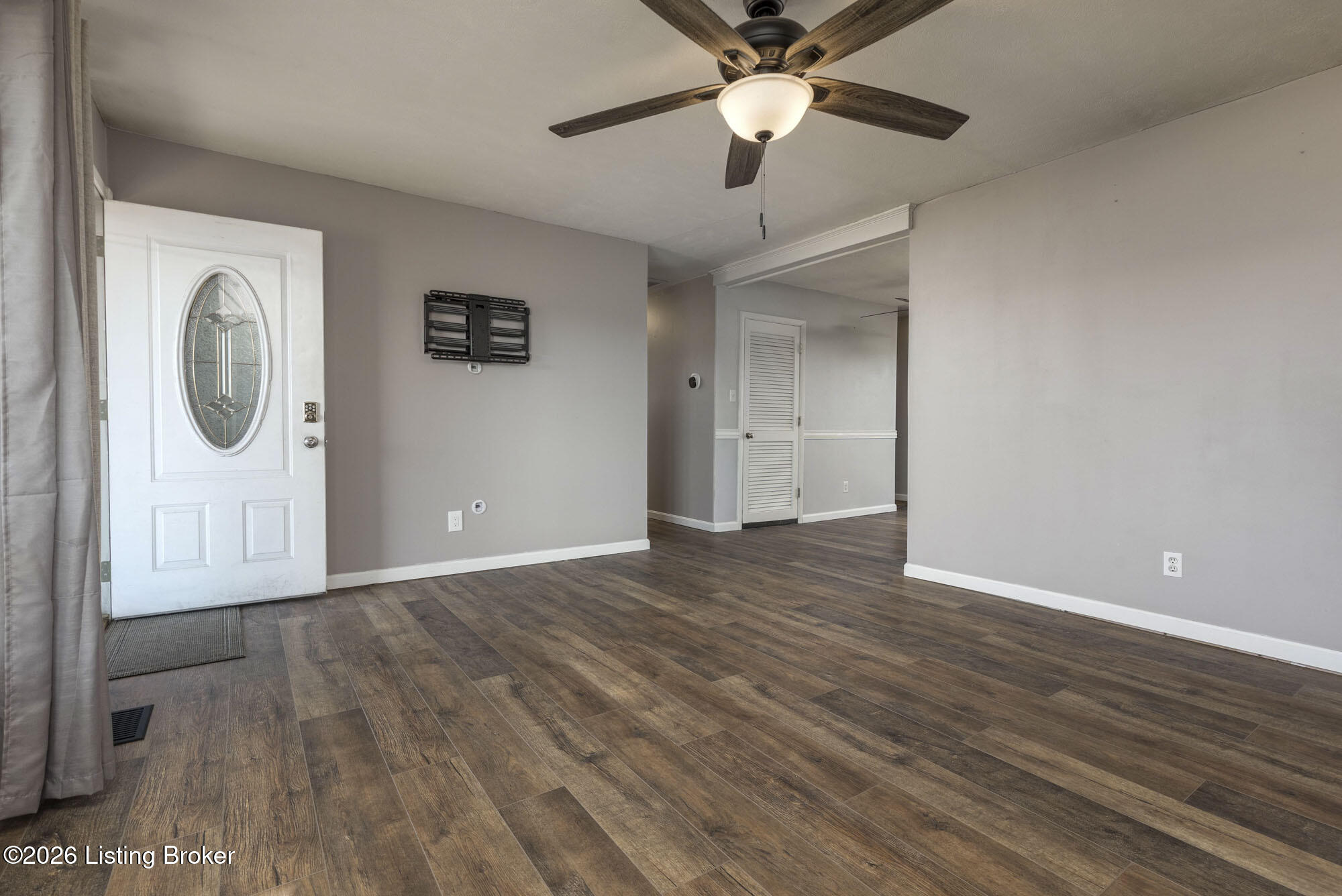 8411 Seaforth Dr
