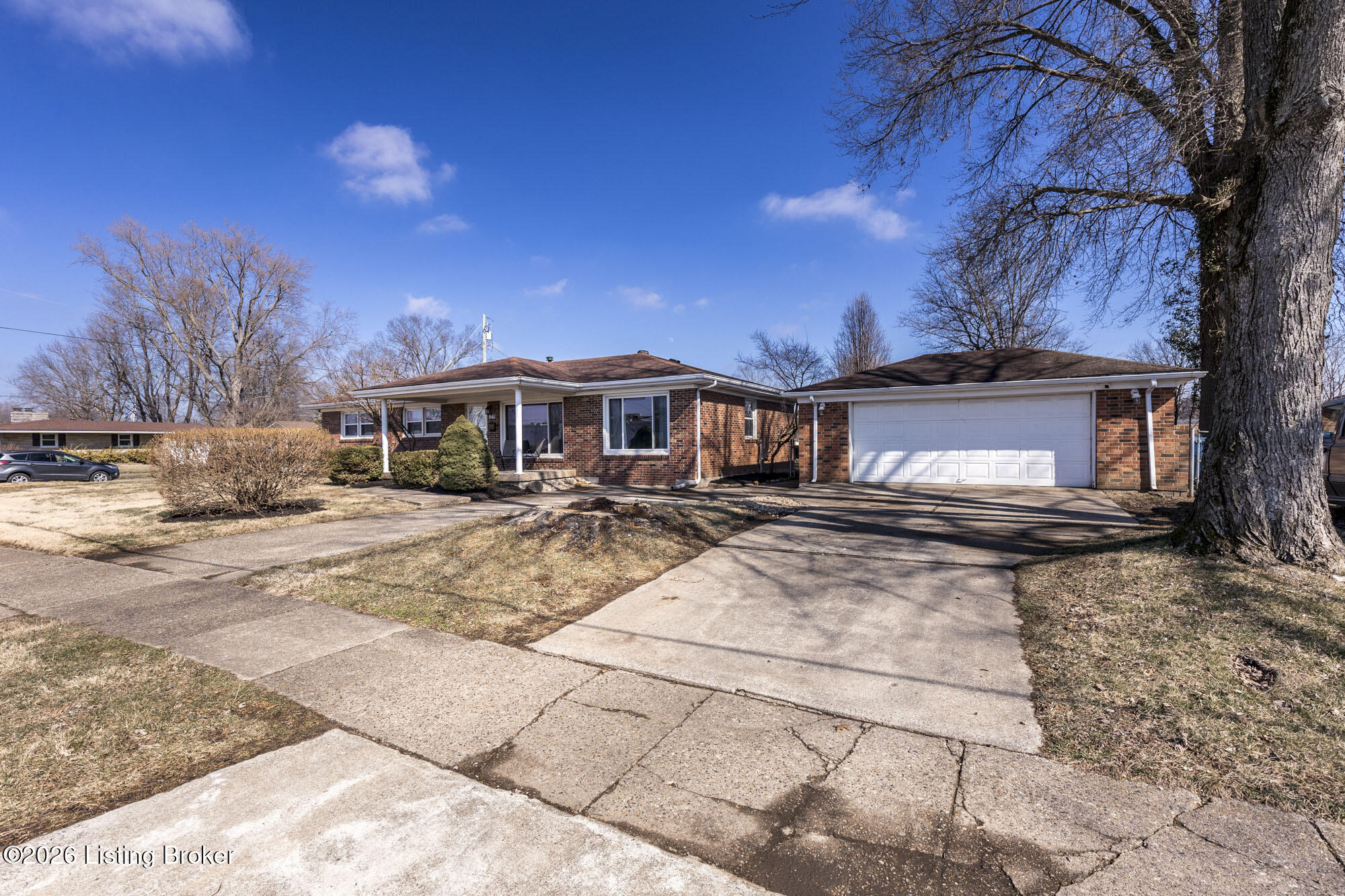 8411 Seaforth Dr