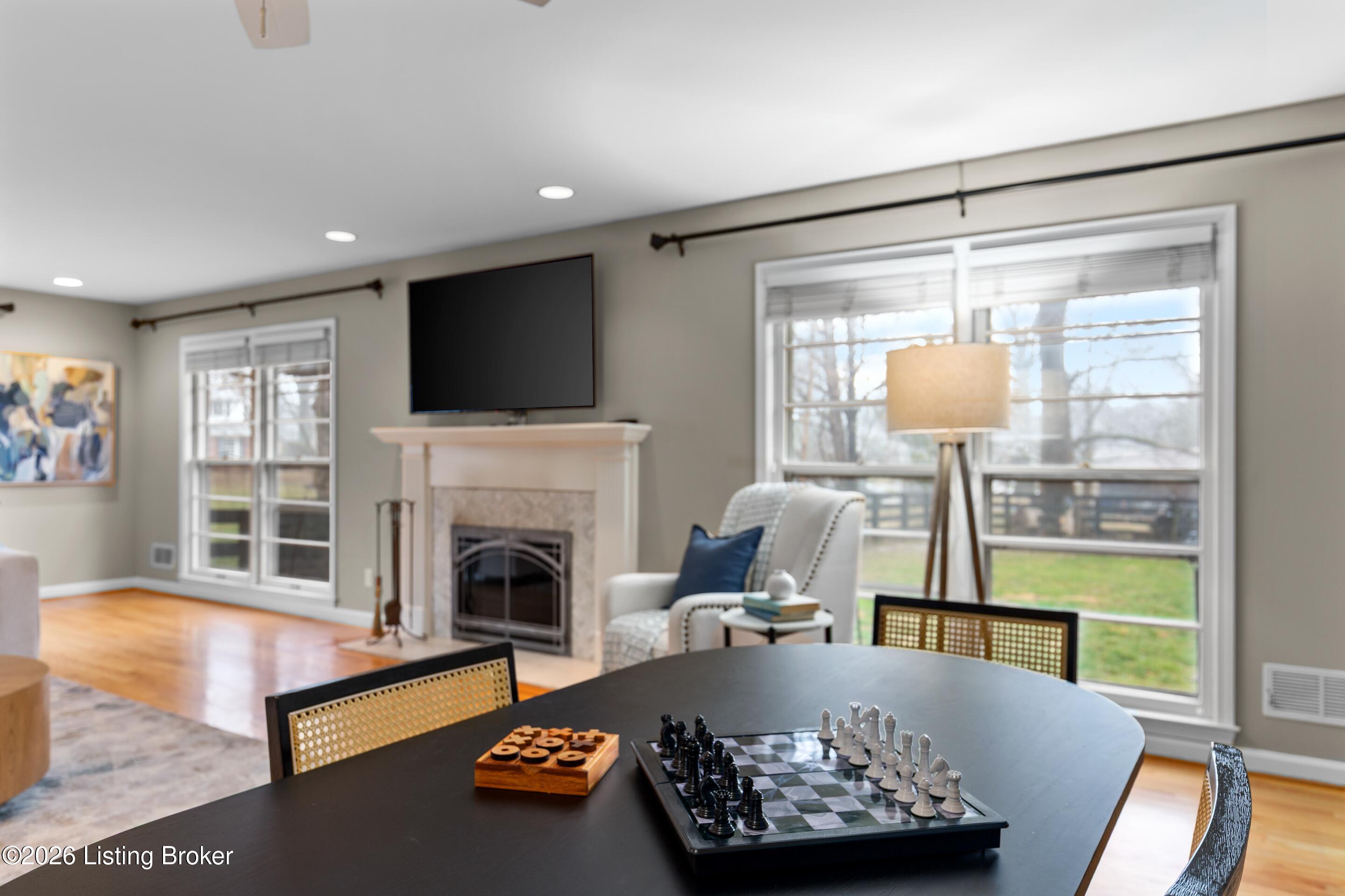 602 Linden Dr