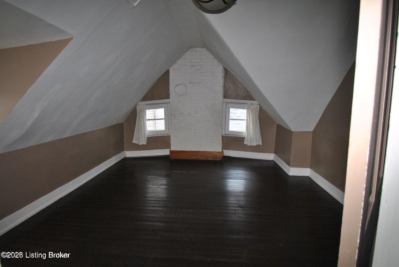 1328 Highland Ave