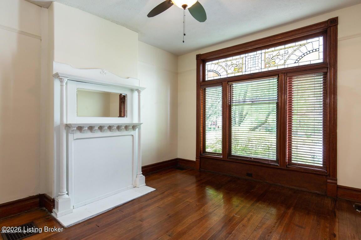 1328 Highland Ave