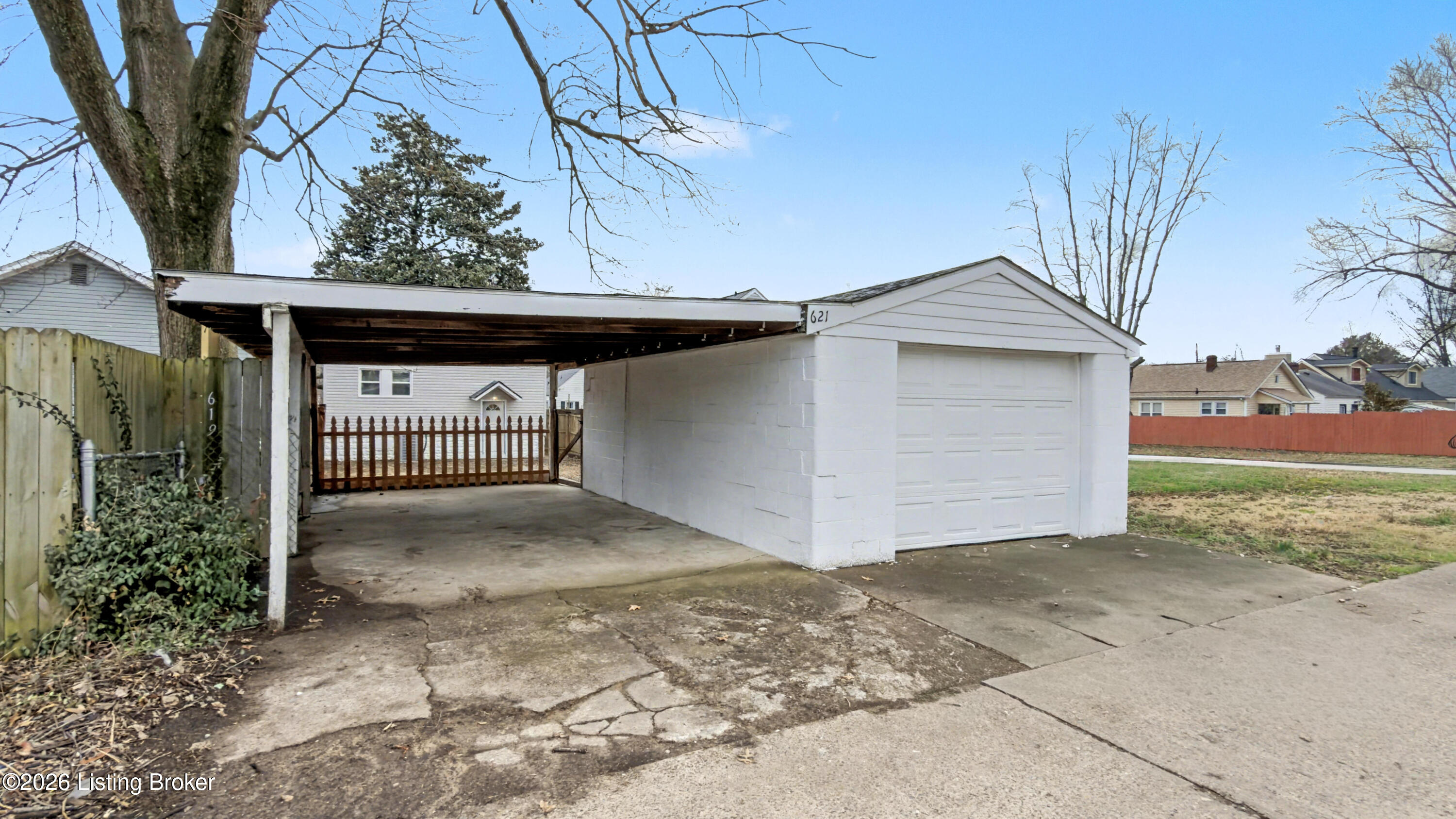 621 Beecher St