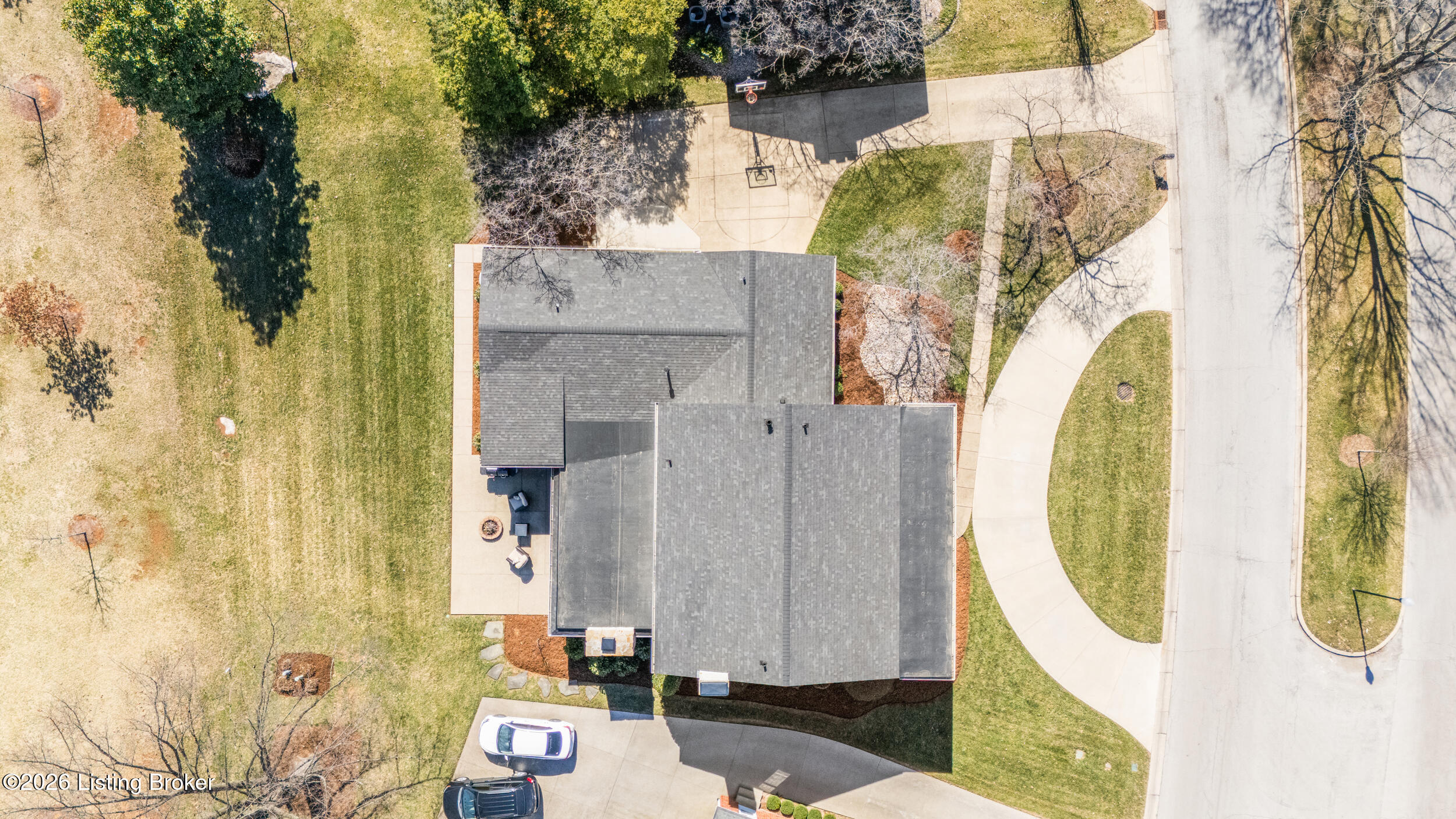 301 S Lyndon Ln