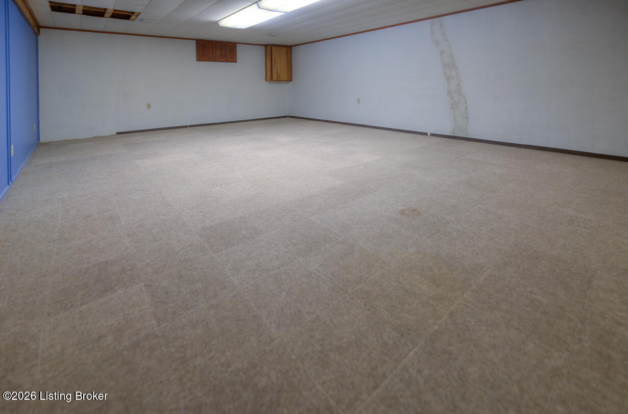 319 Castleview Dr