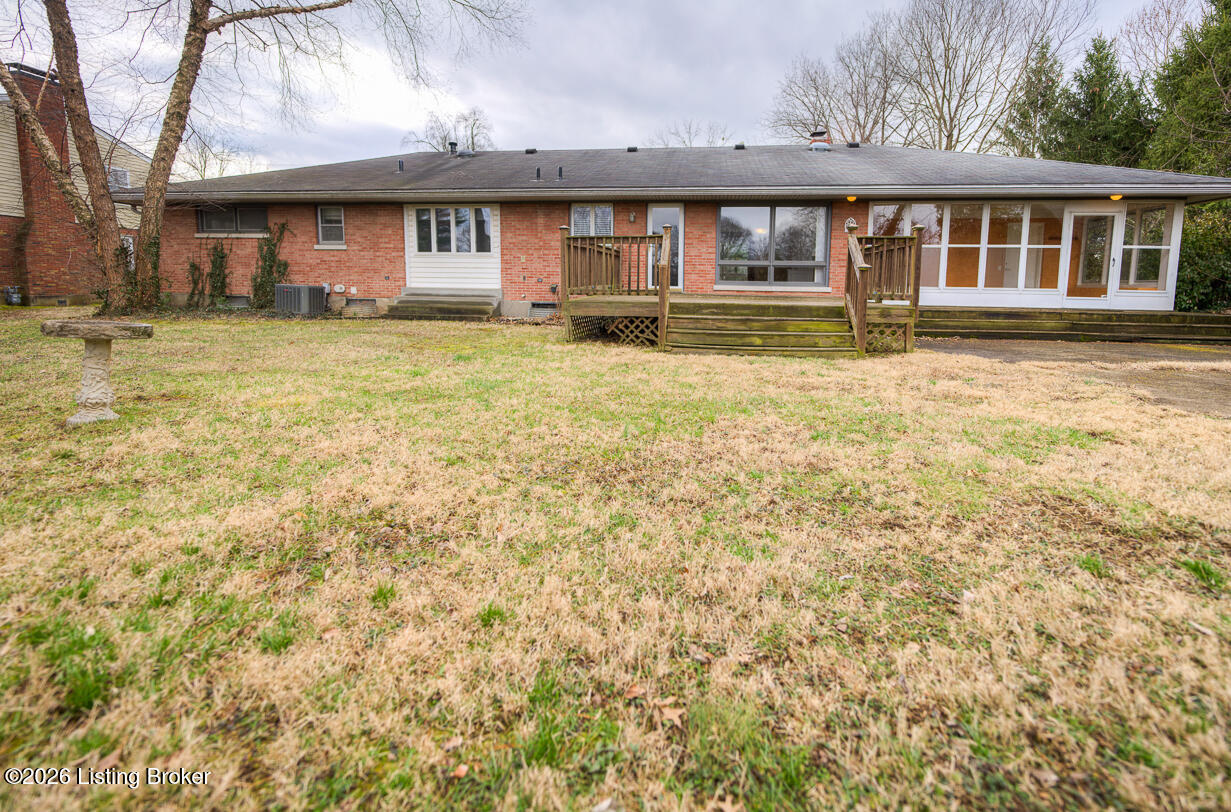 319 Castleview Dr