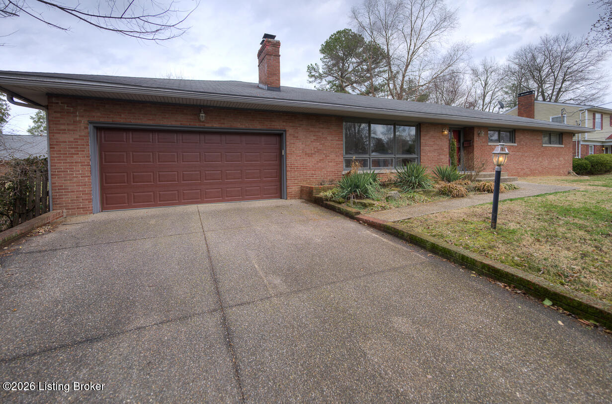 319 Castleview Dr