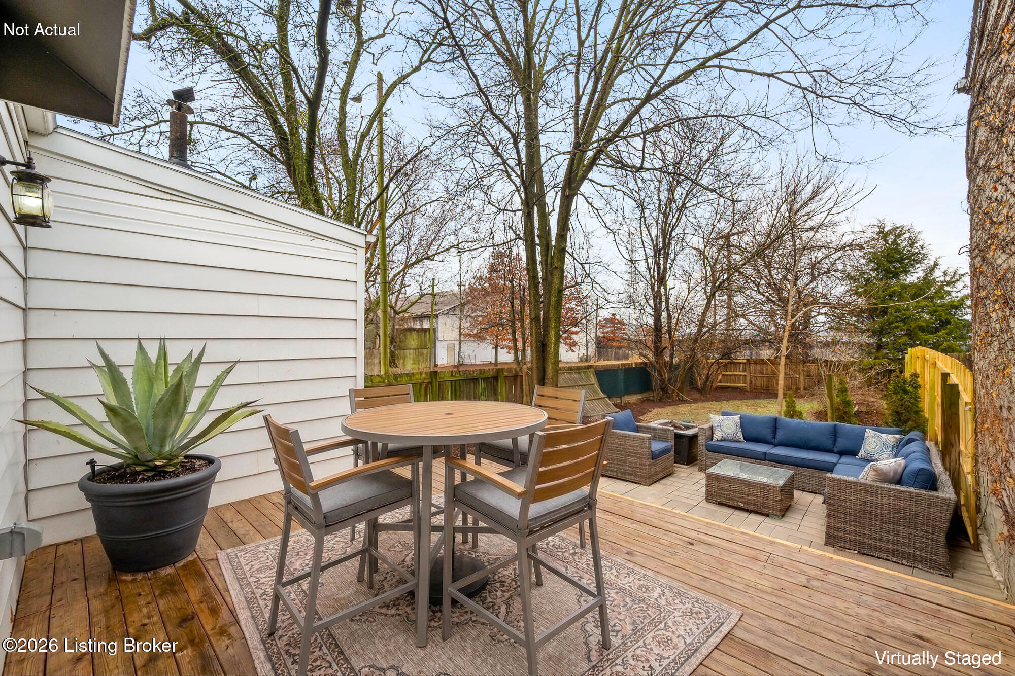1401 Quincy St