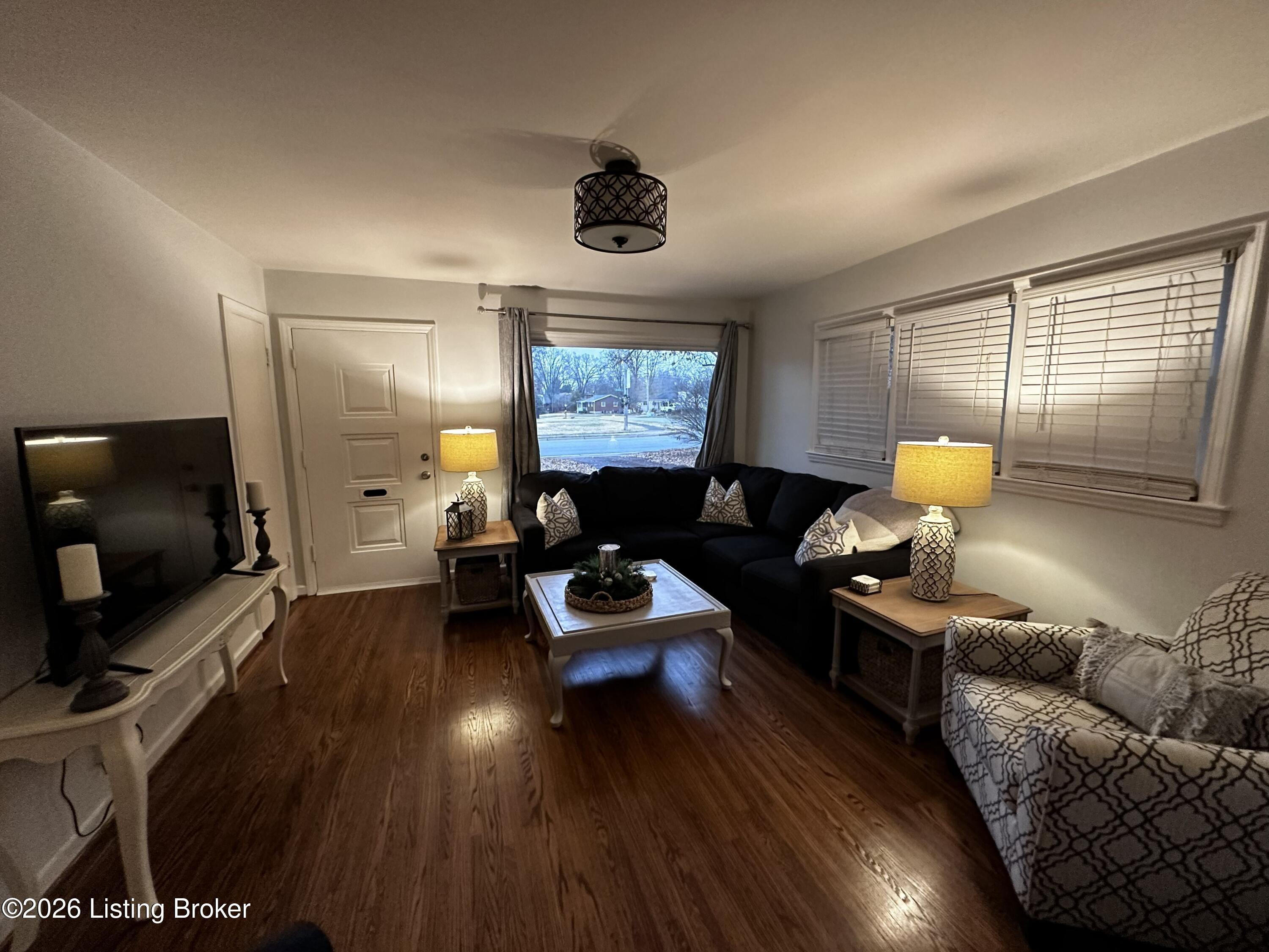 2518 Browns Ln