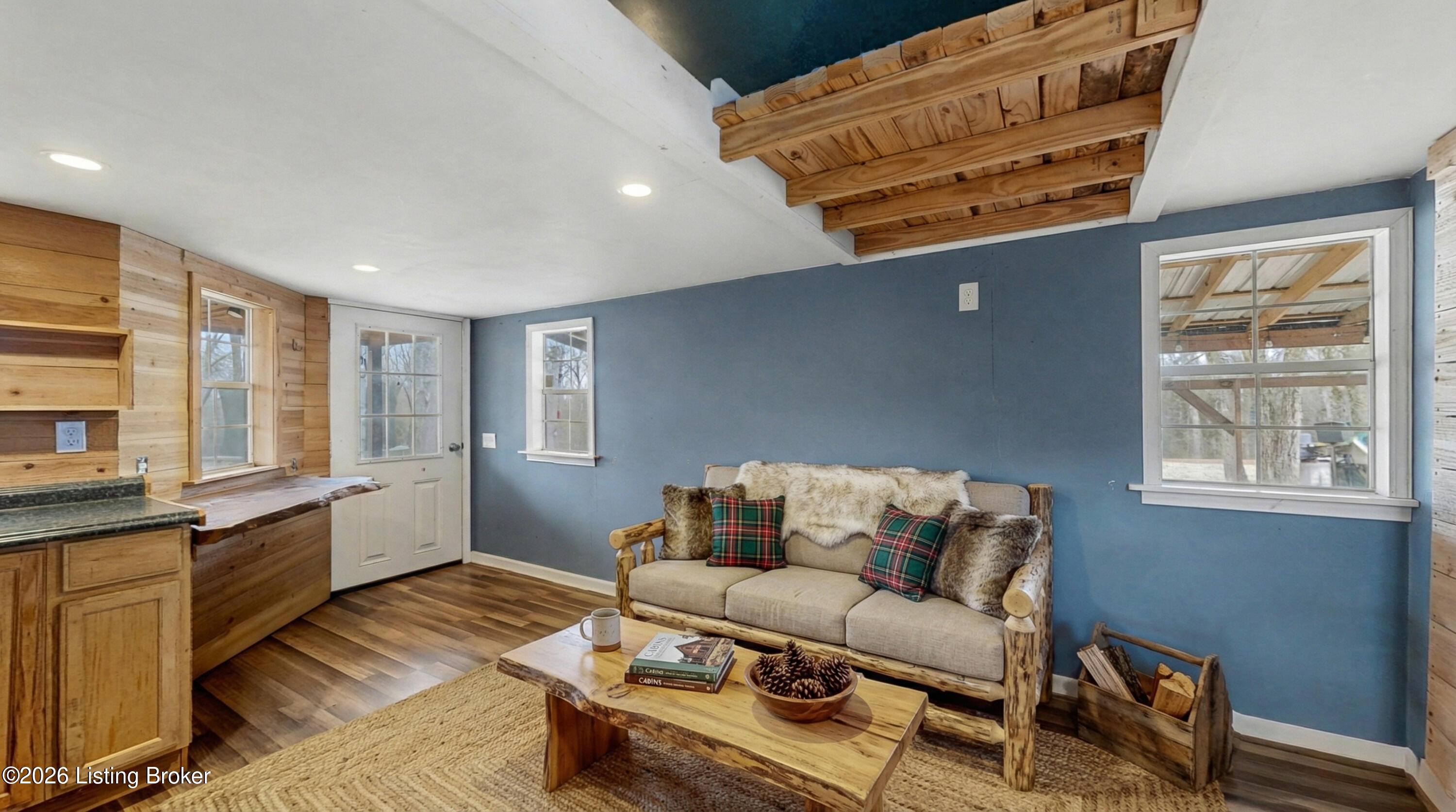 2325 Pattons Creek Rd